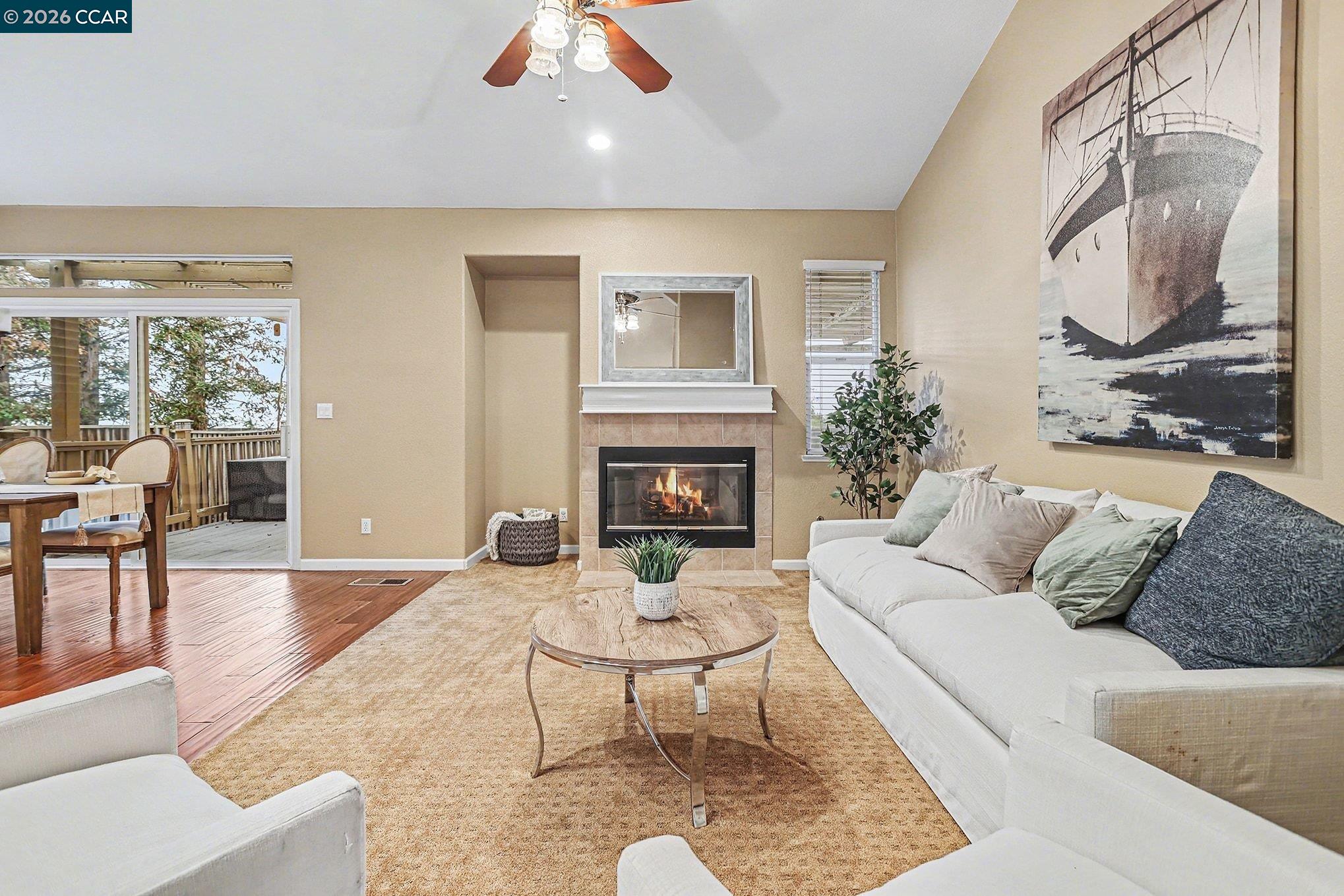 Detail Gallery Image 8 of 39 For 121 St Nazaire Ct, Martinez,  CA 94553 - 5 Beds | 3 Baths