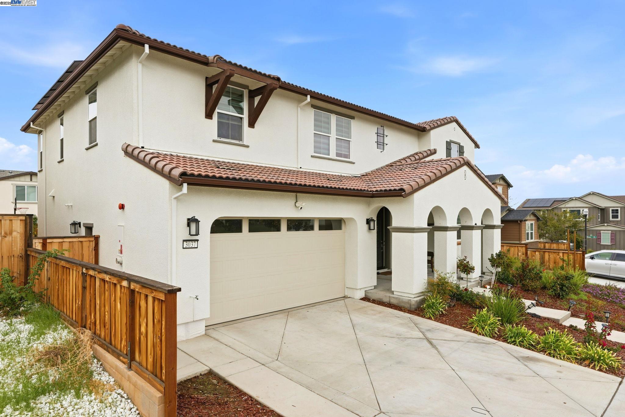 Detail Gallery Image 3 of 47 For 3037 Copley Dr, Tracy,  CA 95377 - 4 Beds | 3/1 Baths