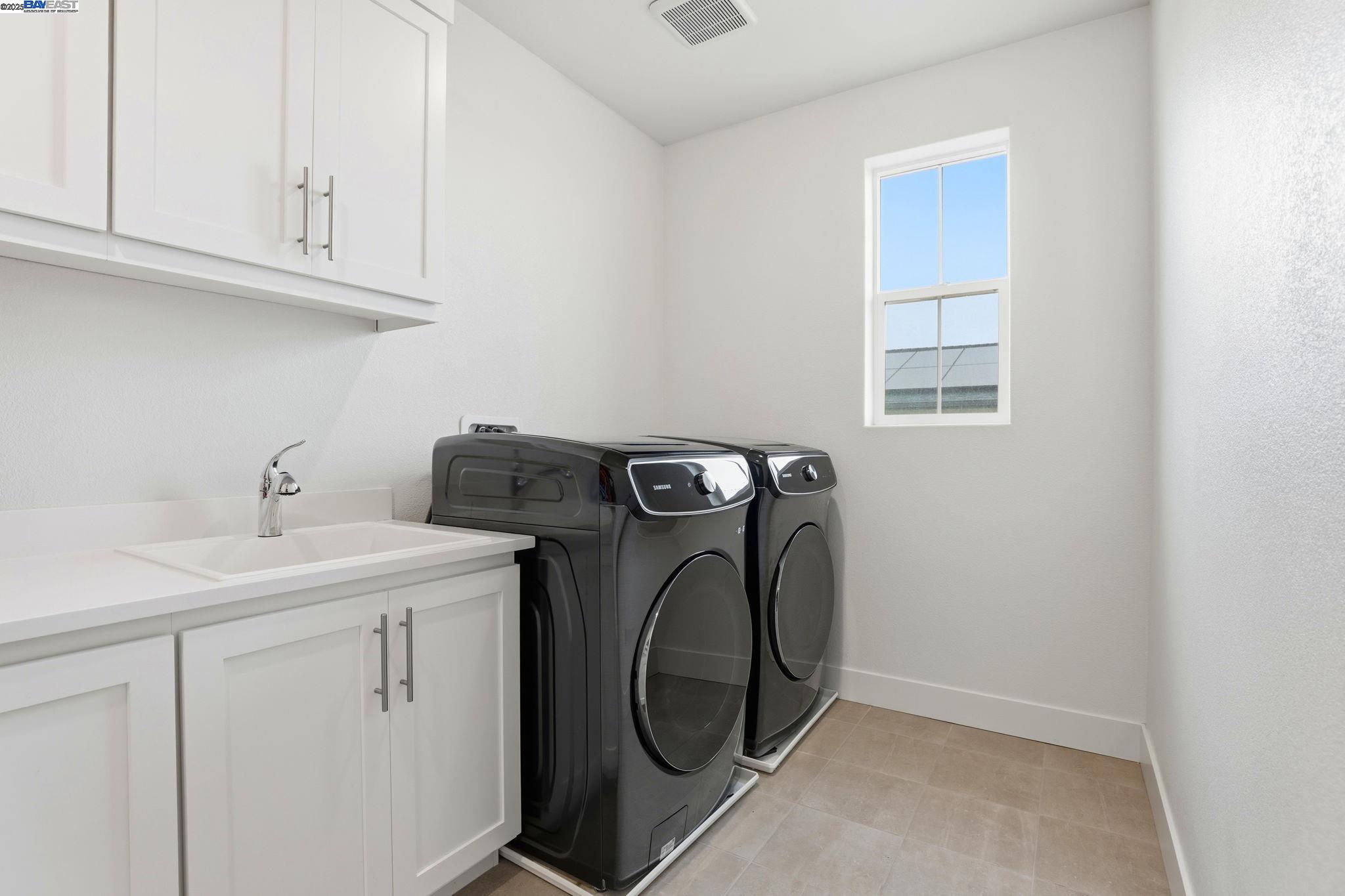 Detail Gallery Image 37 of 47 For 3037 Copley Dr, Tracy,  CA 95377 - 4 Beds | 3/1 Baths