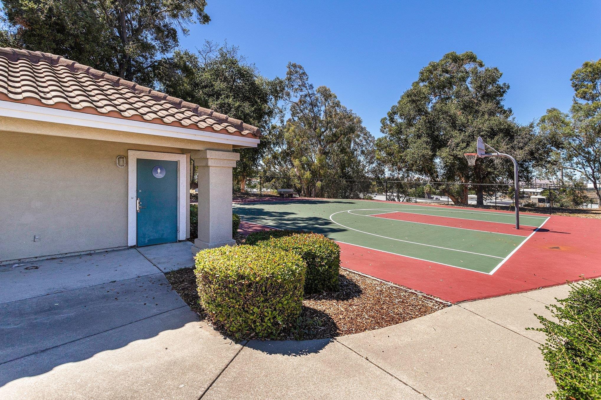 Detail Gallery Image 28 of 32 For 346 Westaire Blvd, Martinez,  CA 94553 - 3 Beds | 2/1 Baths