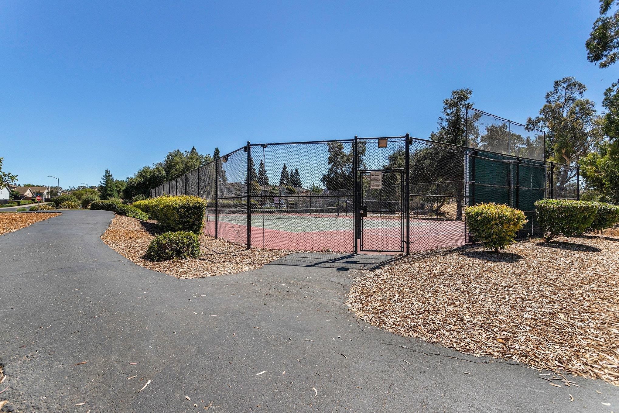 Detail Gallery Image 30 of 32 For 346 Westaire Blvd, Martinez,  CA 94553 - 3 Beds | 2/1 Baths