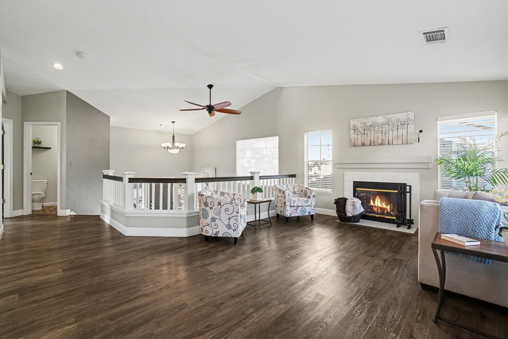 Detail Gallery Image 5 of 32 For 346 Westaire Blvd, Martinez,  CA 94553 - 3 Beds | 2/1 Baths