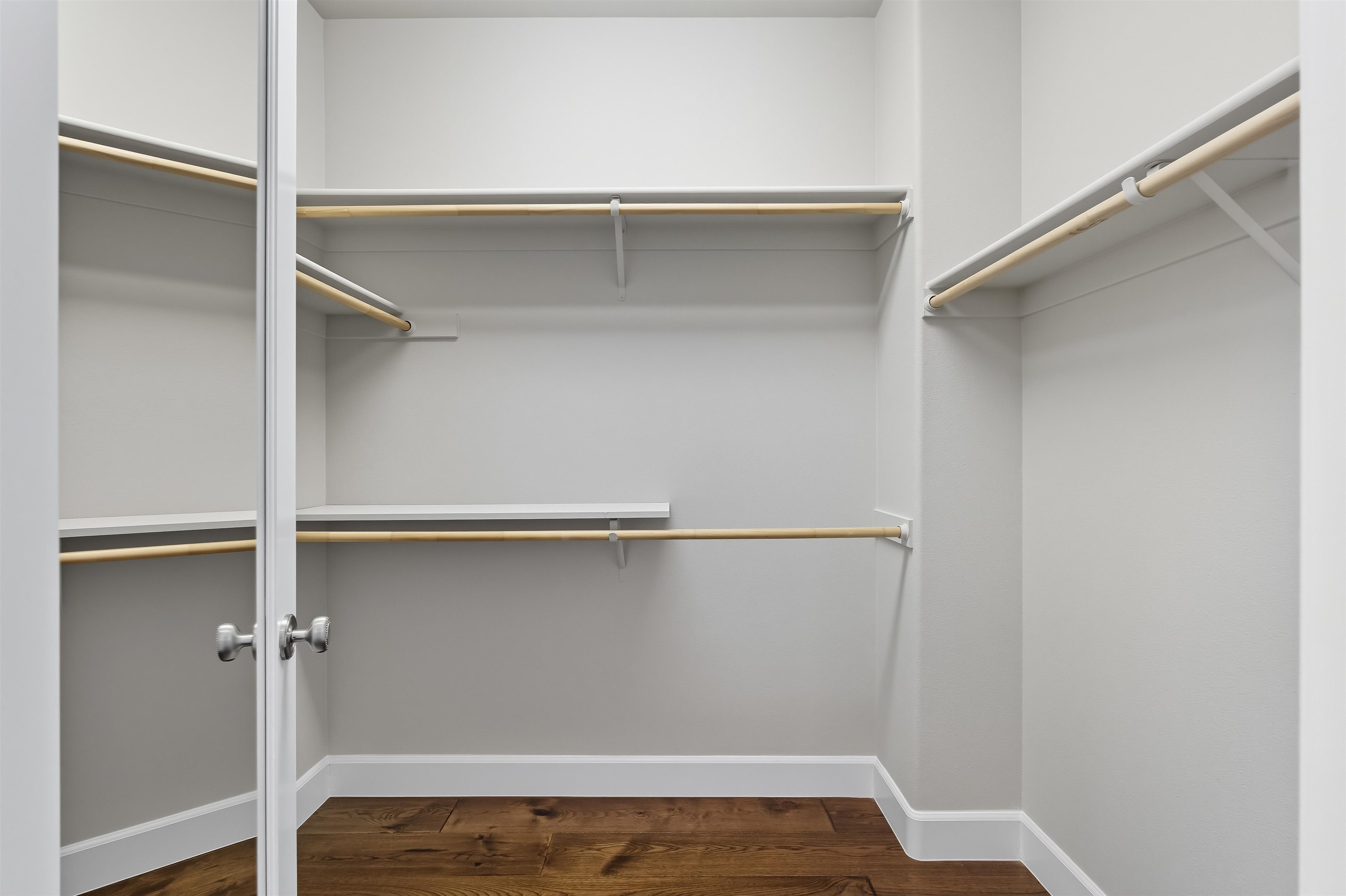 Detail Gallery Image 34 of 56 For 2129 Creekview Dr, Danville,  CA 94506 - 5 Beds | 5 Baths