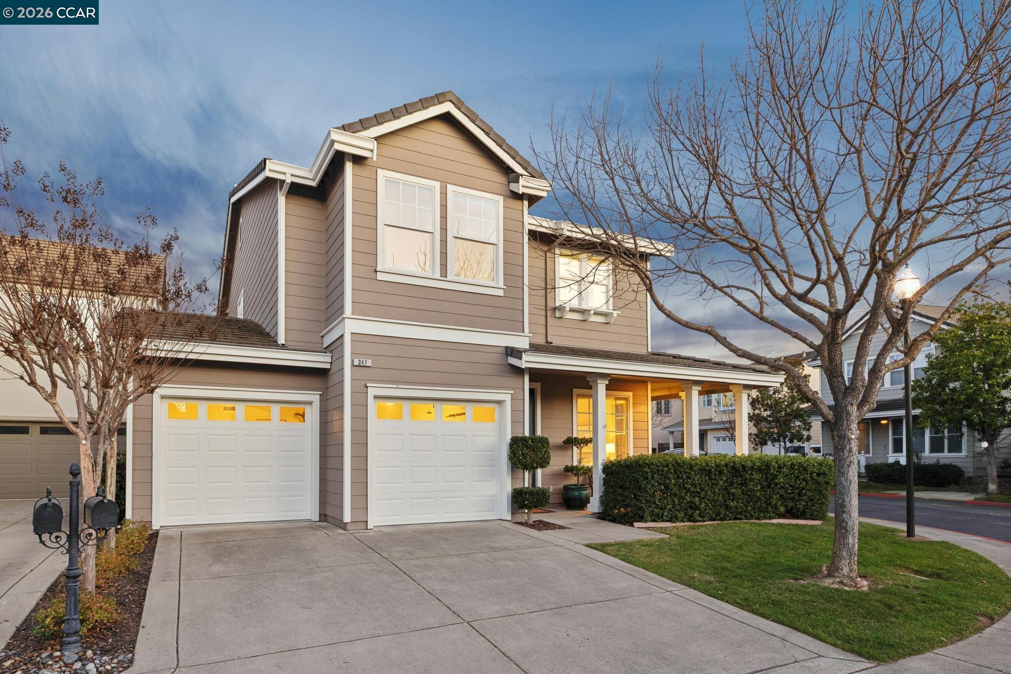 Detail Gallery Image 2 of 47 For 247 Abigail Cir, Danville,  CA 94506 - 4 Beds | 2/1 Baths