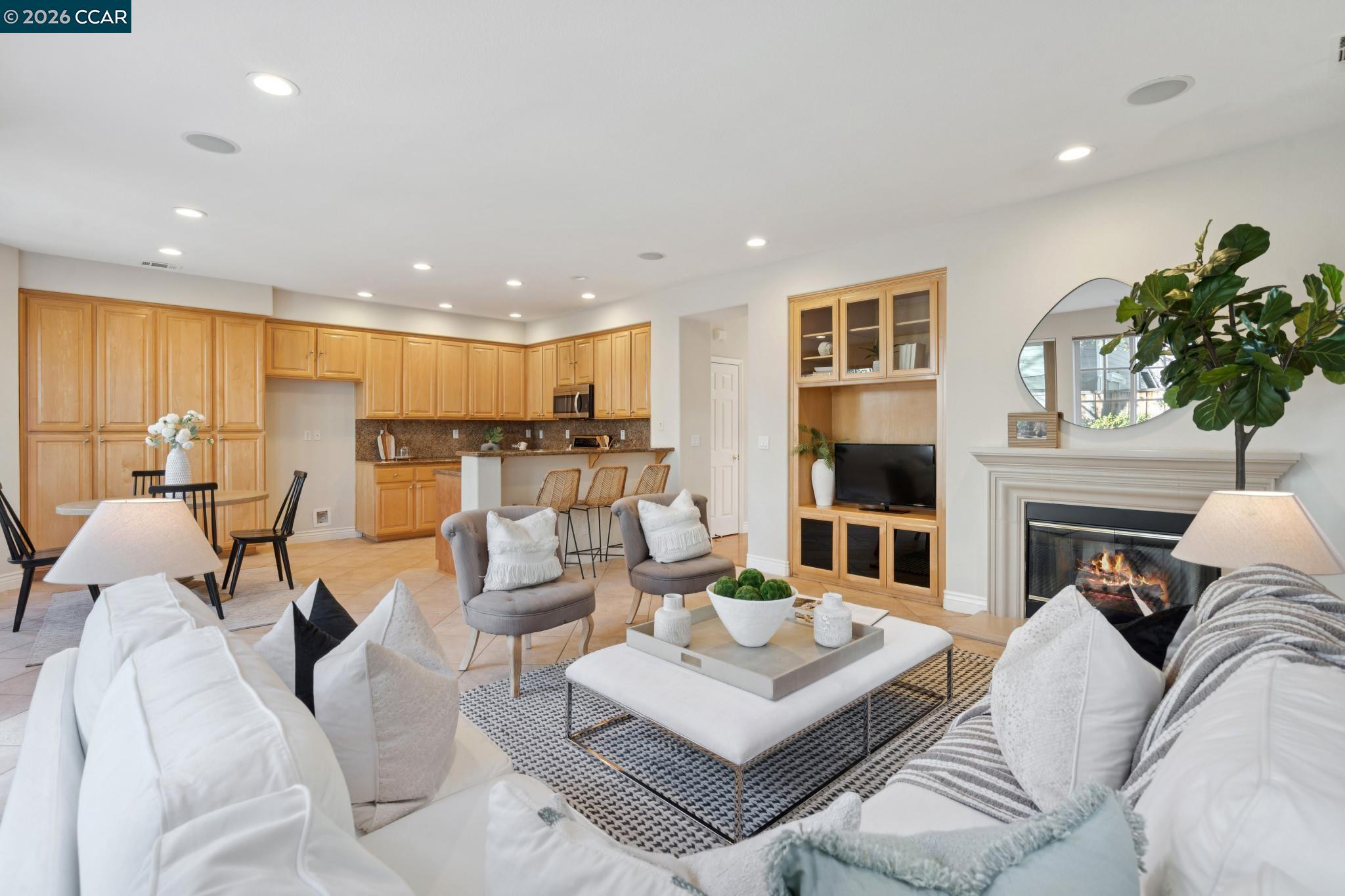 Detail Gallery Image 13 of 47 For 247 Abigail Cir, Danville,  CA 94506 - 4 Beds | 2/1 Baths