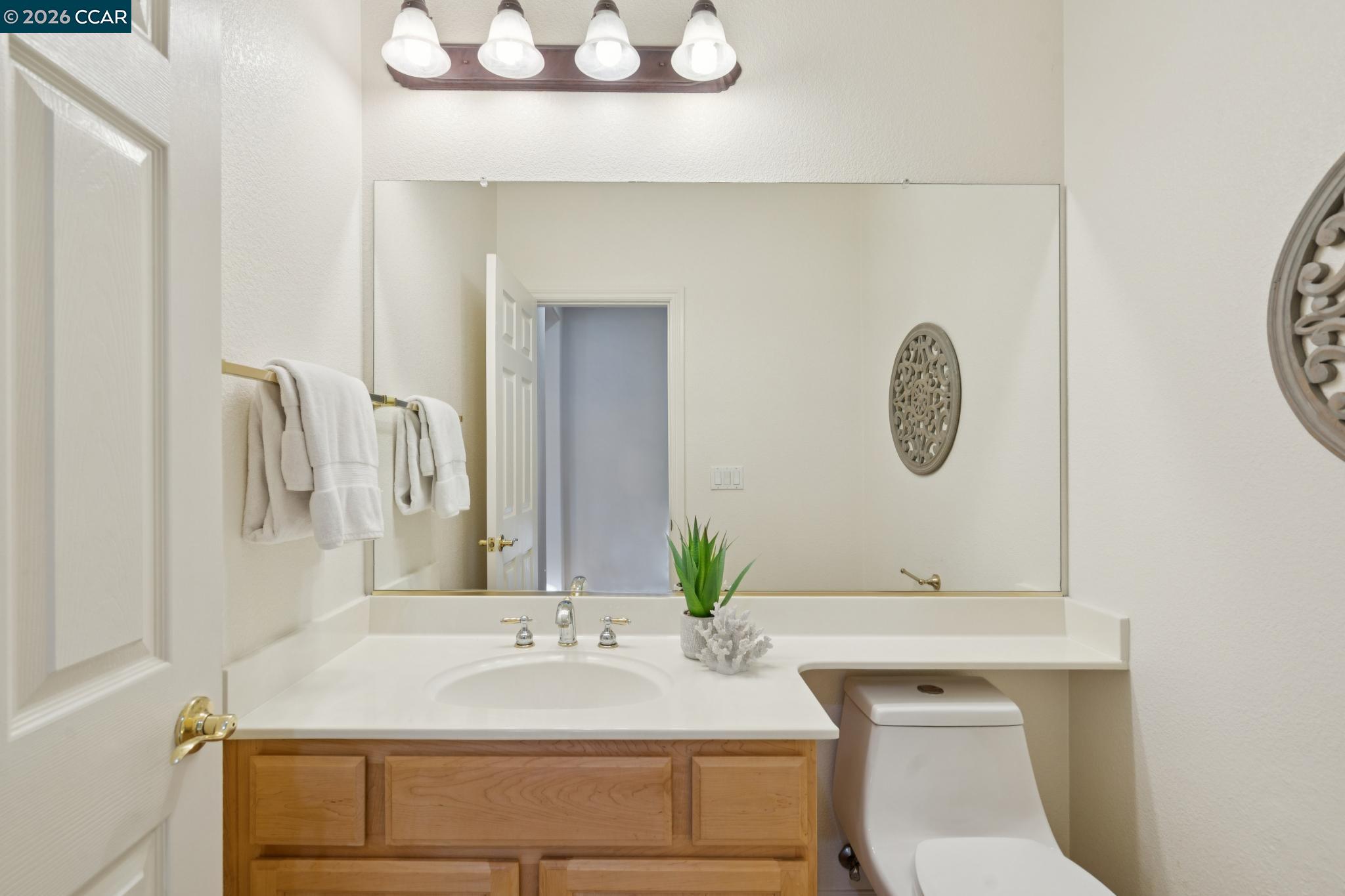 Detail Gallery Image 18 of 47 For 247 Abigail Cir, Danville,  CA 94506 - 4 Beds | 2/1 Baths