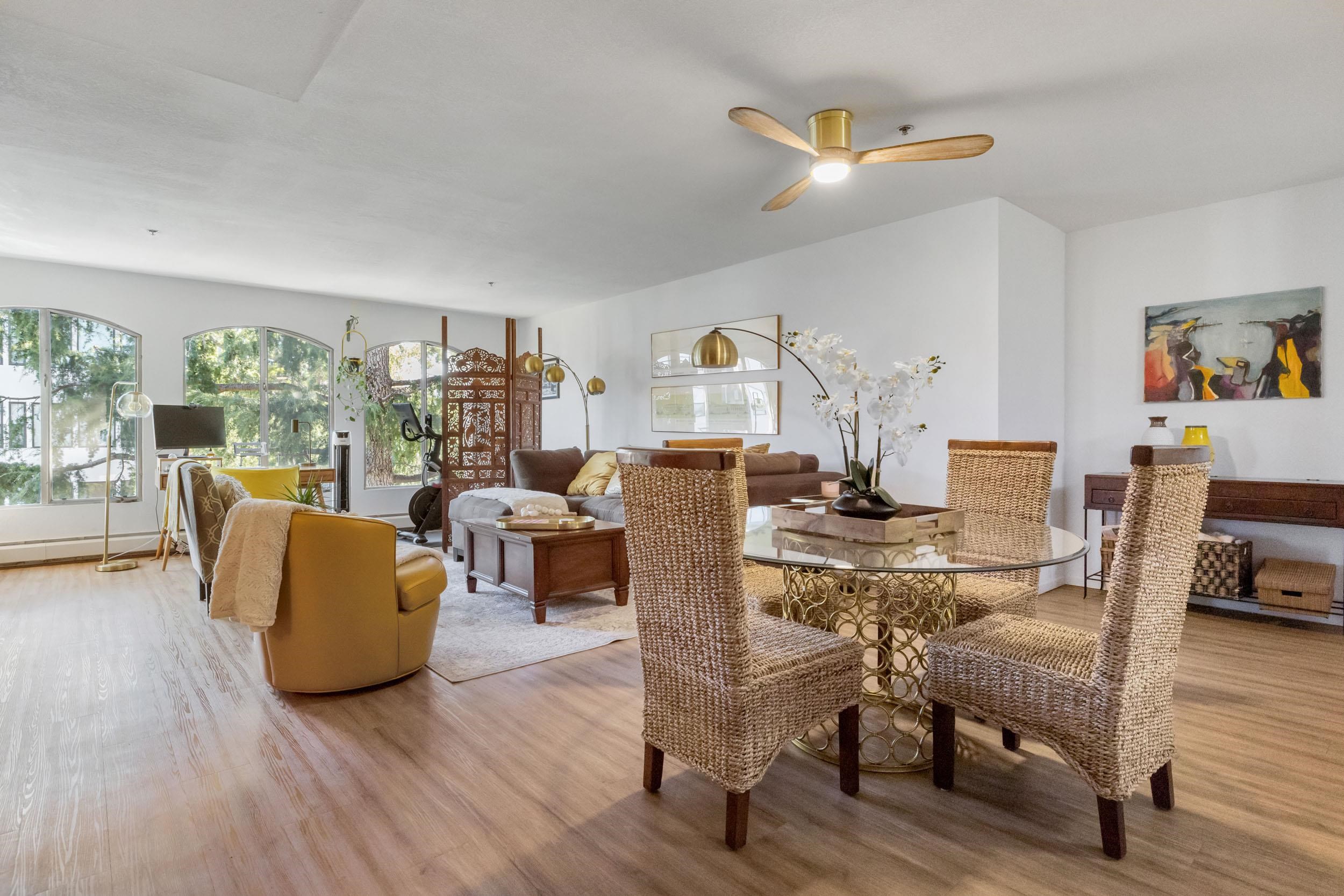 Photo #2: 41120465 Listing: Photo #2