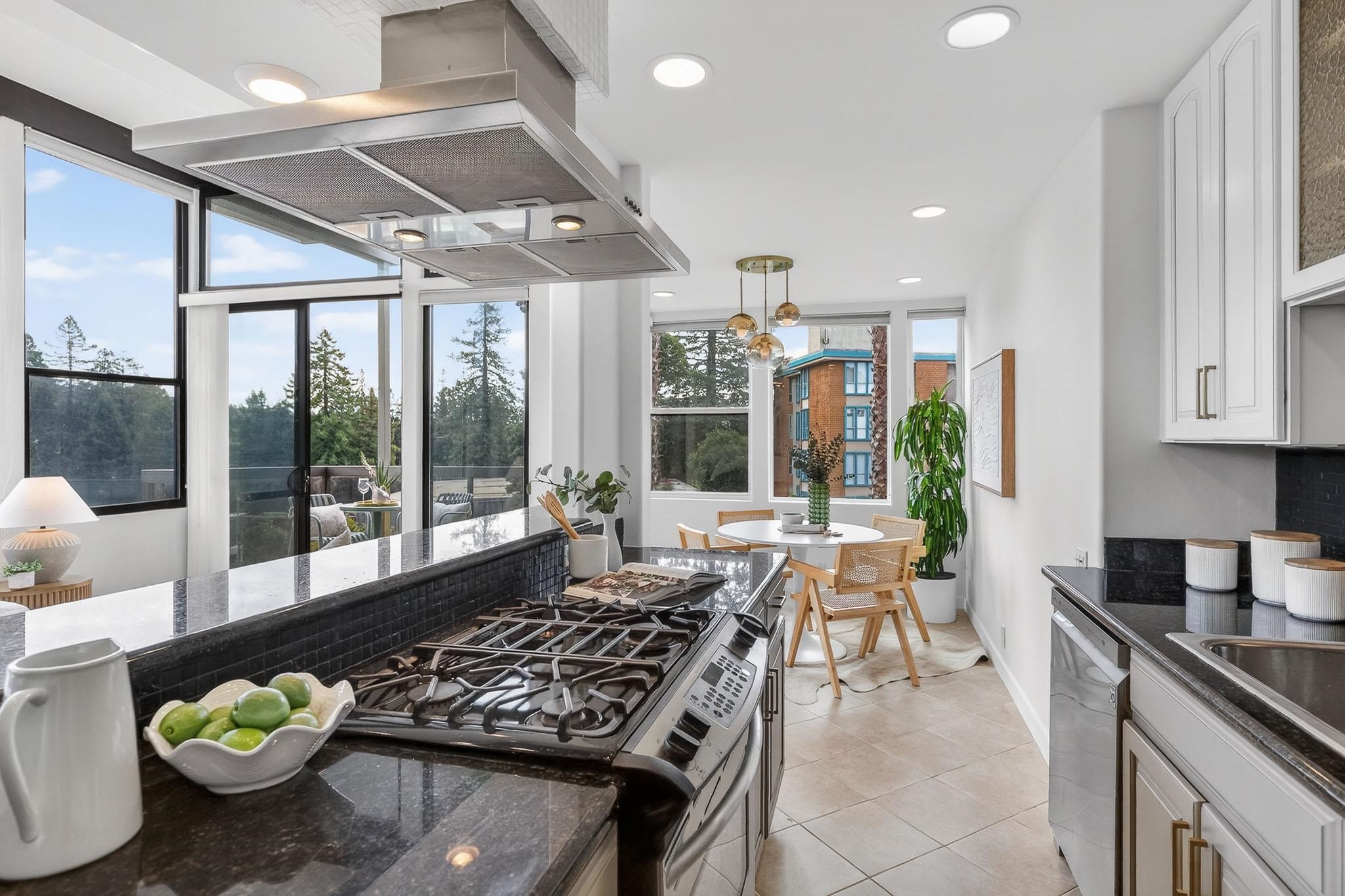 Photo #15: 41120466 Listing: Photo #15