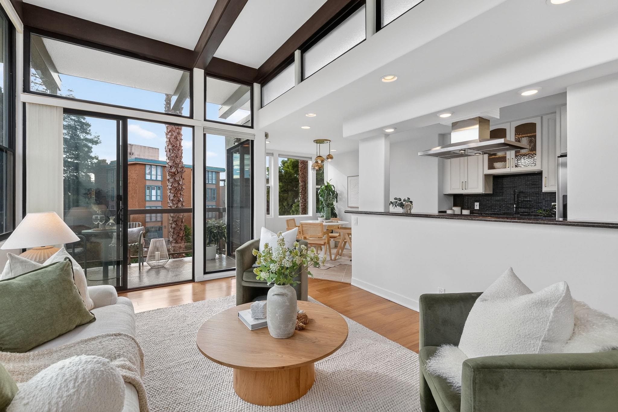 Photo #4: 41120466 Listing: Photo #4