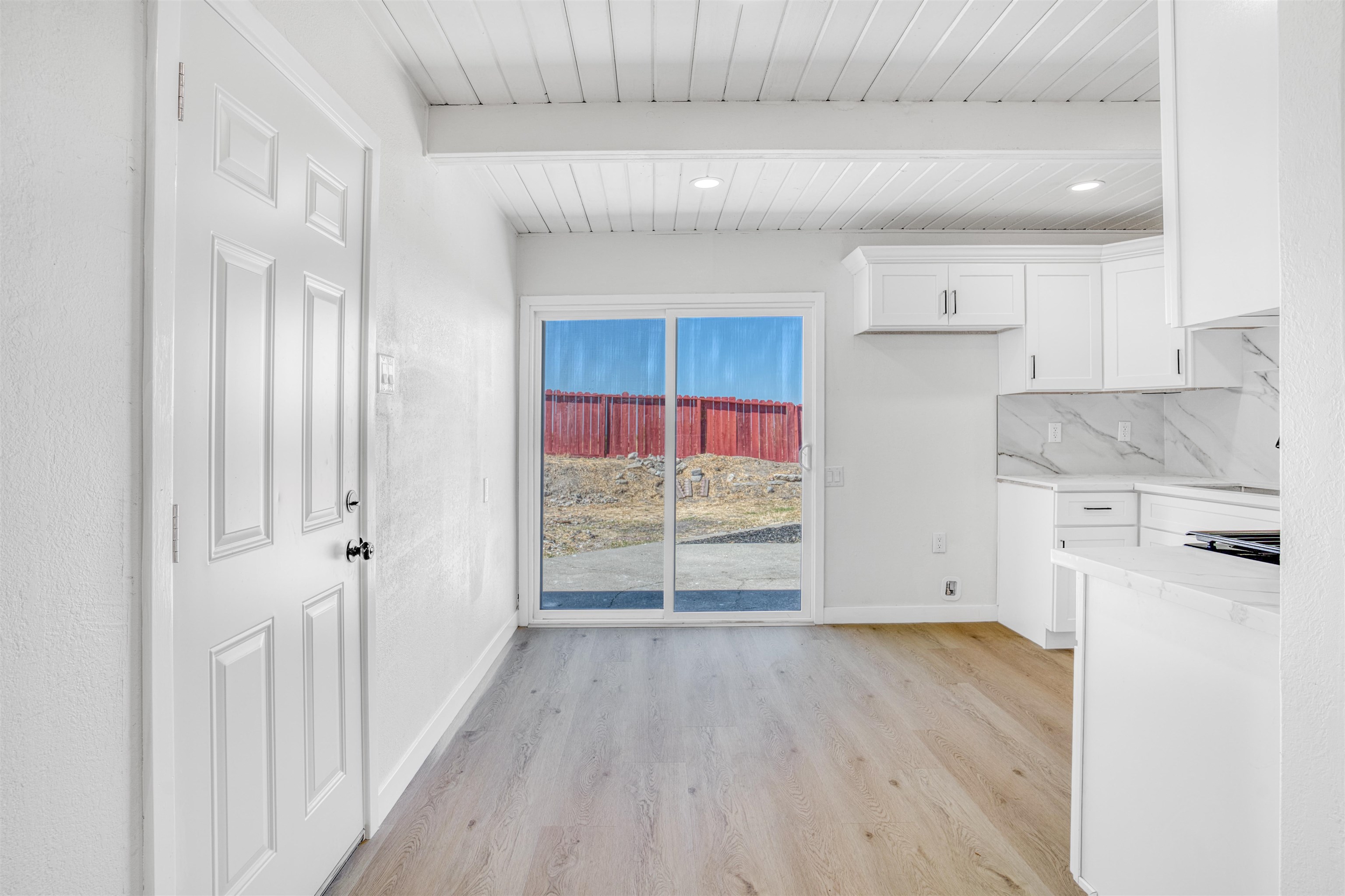 Detail Gallery Image 13 of 27 For 1339 Lettia, San Pablo,  CA 94806 - 3 Beds | 1 Baths