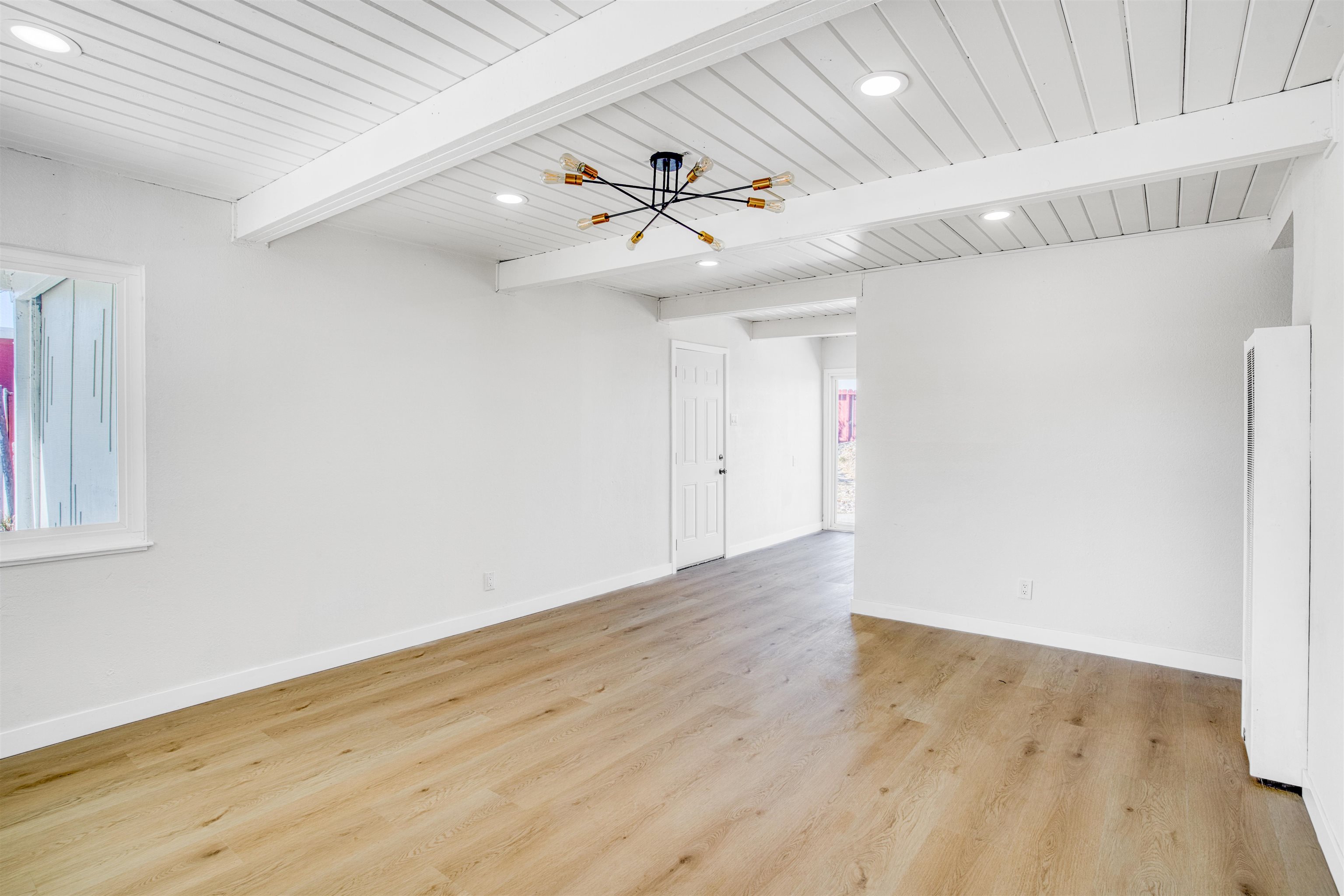 Detail Gallery Image 6 of 27 For 1339 Lettia, San Pablo,  CA 94806 - 3 Beds | 1 Baths