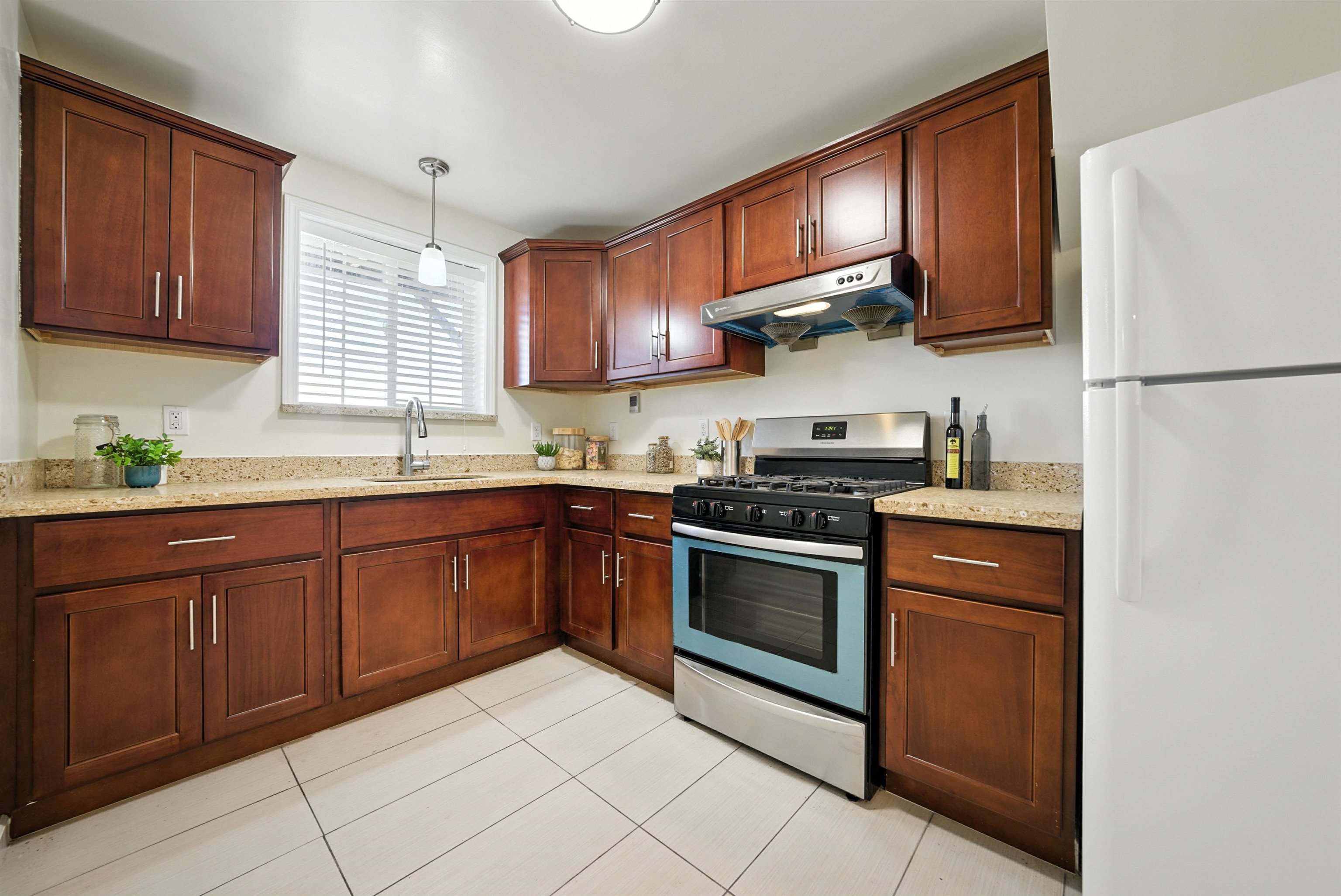 Detail Gallery Image 39 of 58 For 2539-2541 Grande Vista Ave, Oakland,  CA 94601 - – Beds | – Baths