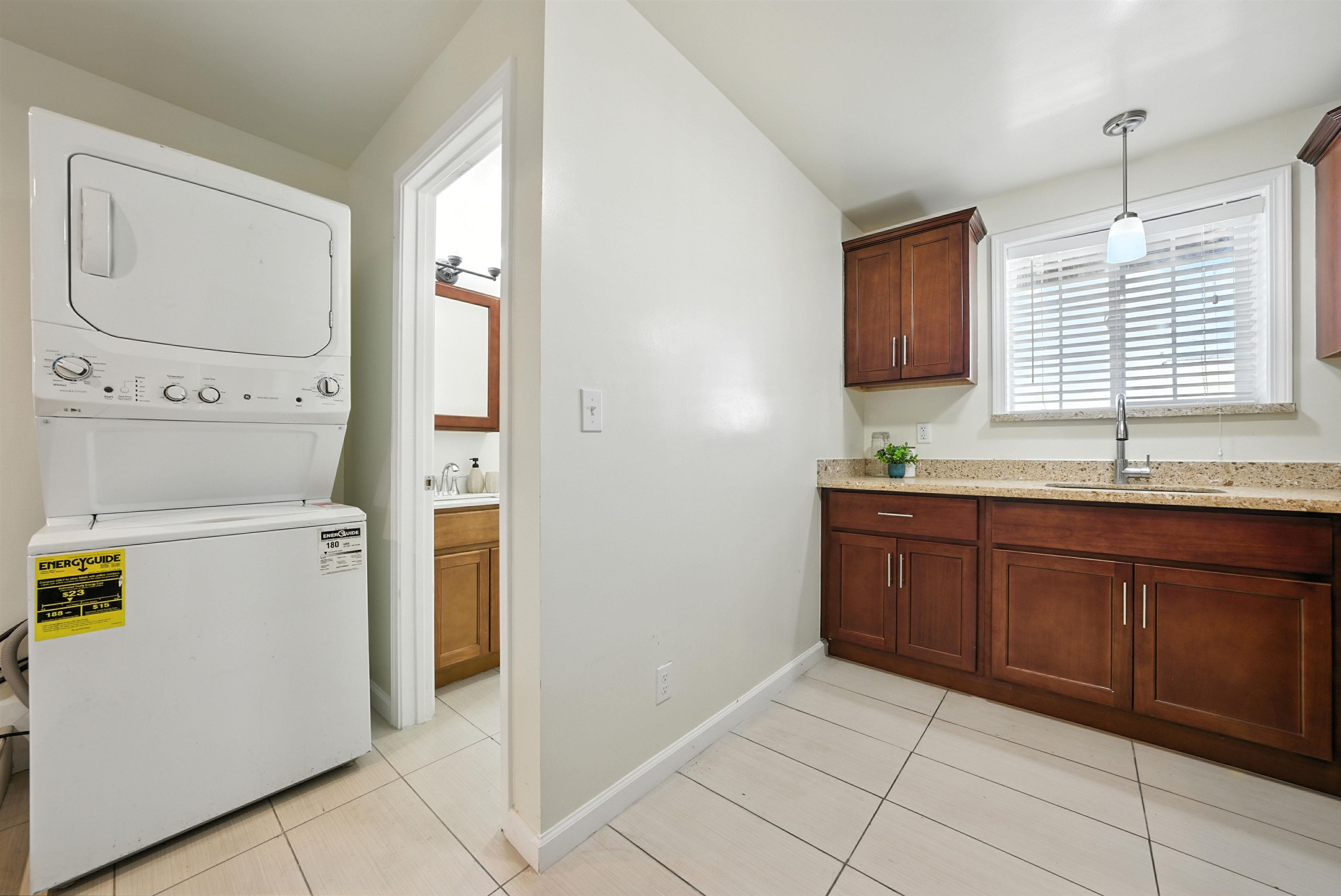 Detail Gallery Image 40 of 58 For 2539-2541 Grande Vista Ave, Oakland,  CA 94601 - – Beds | – Baths