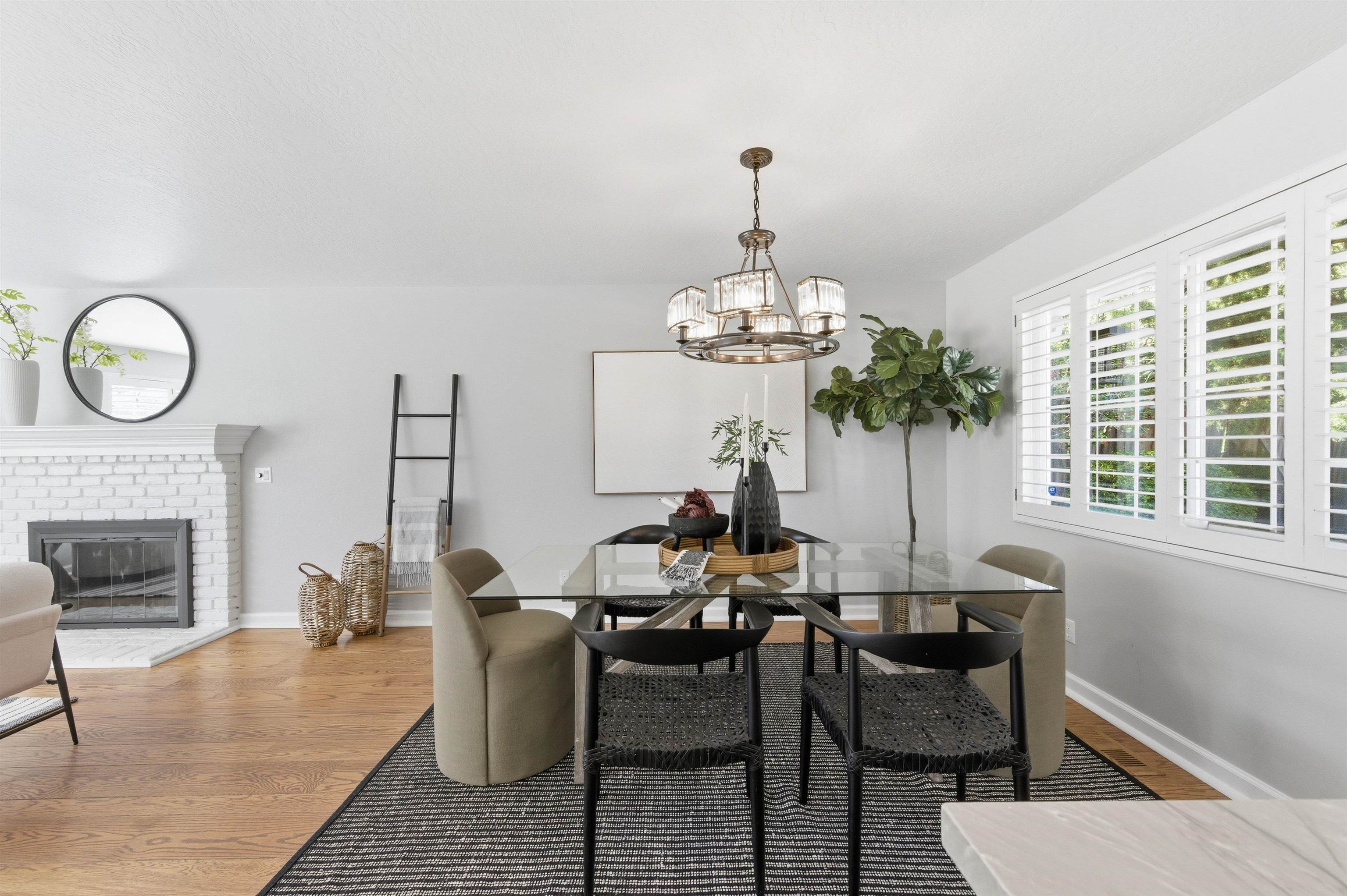 Detail Gallery Image 11 of 60 For 2933 Madeira Way, Pleasant Hill,  CA 94523 - 4 Beds | 2/1 Baths