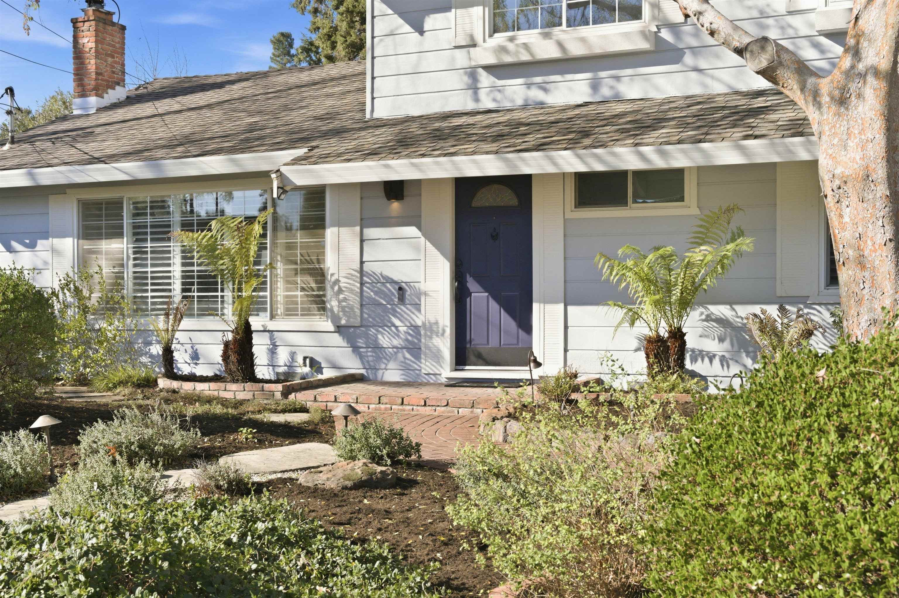 Detail Gallery Image 3 of 60 For 2933 Madeira Way, Pleasant Hill,  CA 94523 - 4 Beds | 2/1 Baths