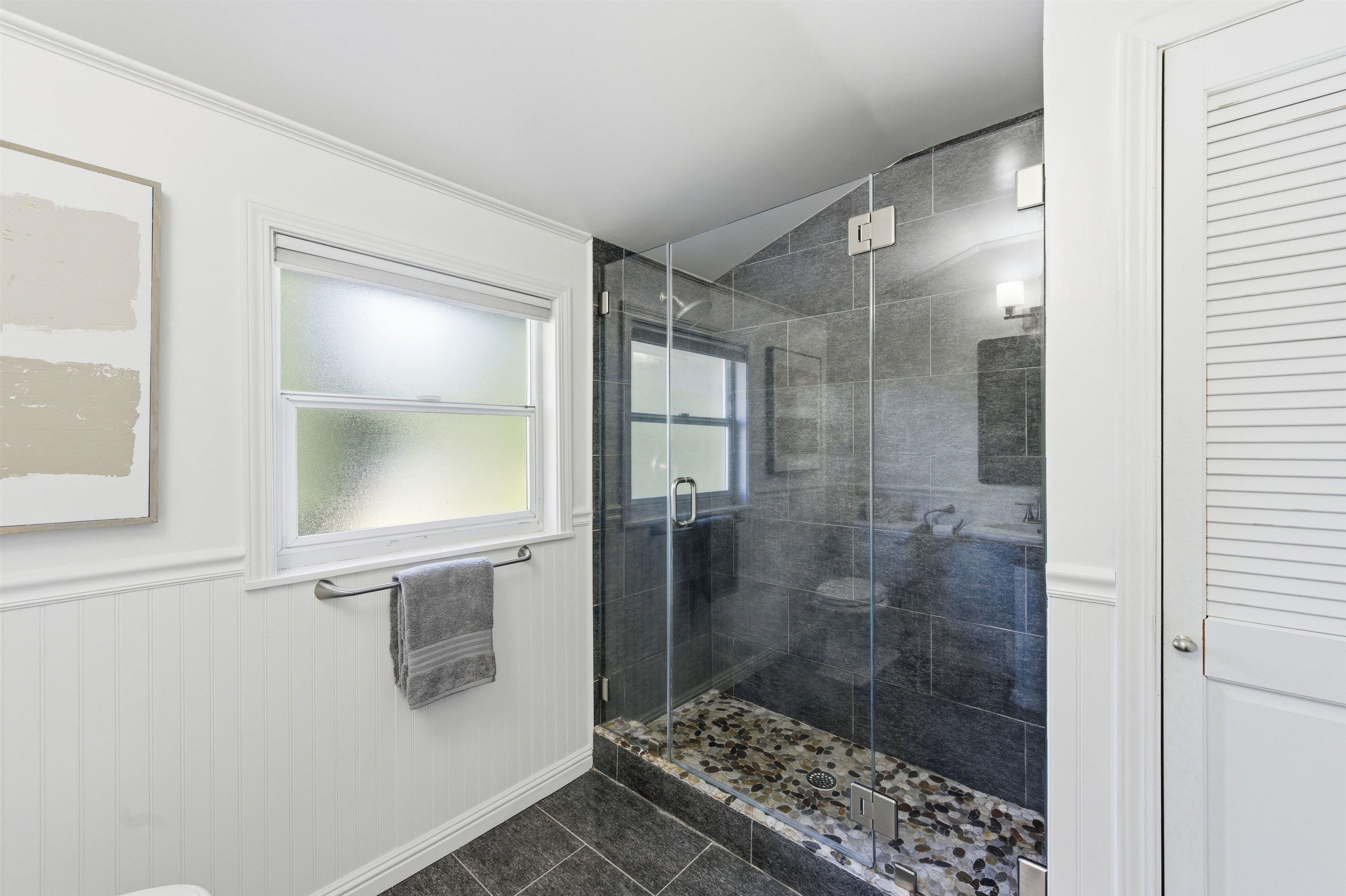 Detail Gallery Image 36 of 60 For 2933 Madeira Way, Pleasant Hill,  CA 94523 - 4 Beds | 2/1 Baths