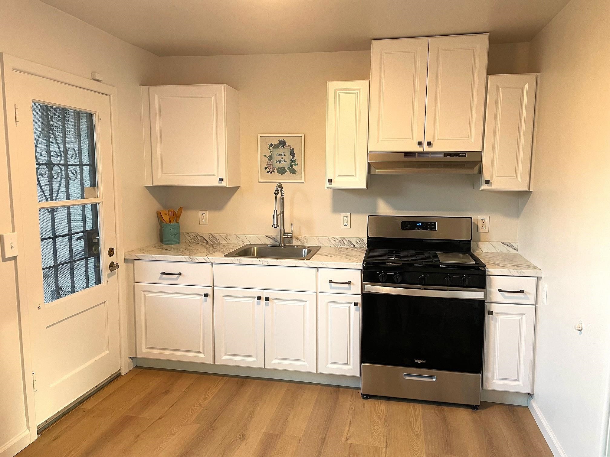 Detail Gallery Image 6 of 21 For 363 W Bissell Ave, Richmond,  CA 94801 - 2 Beds | 1 Baths