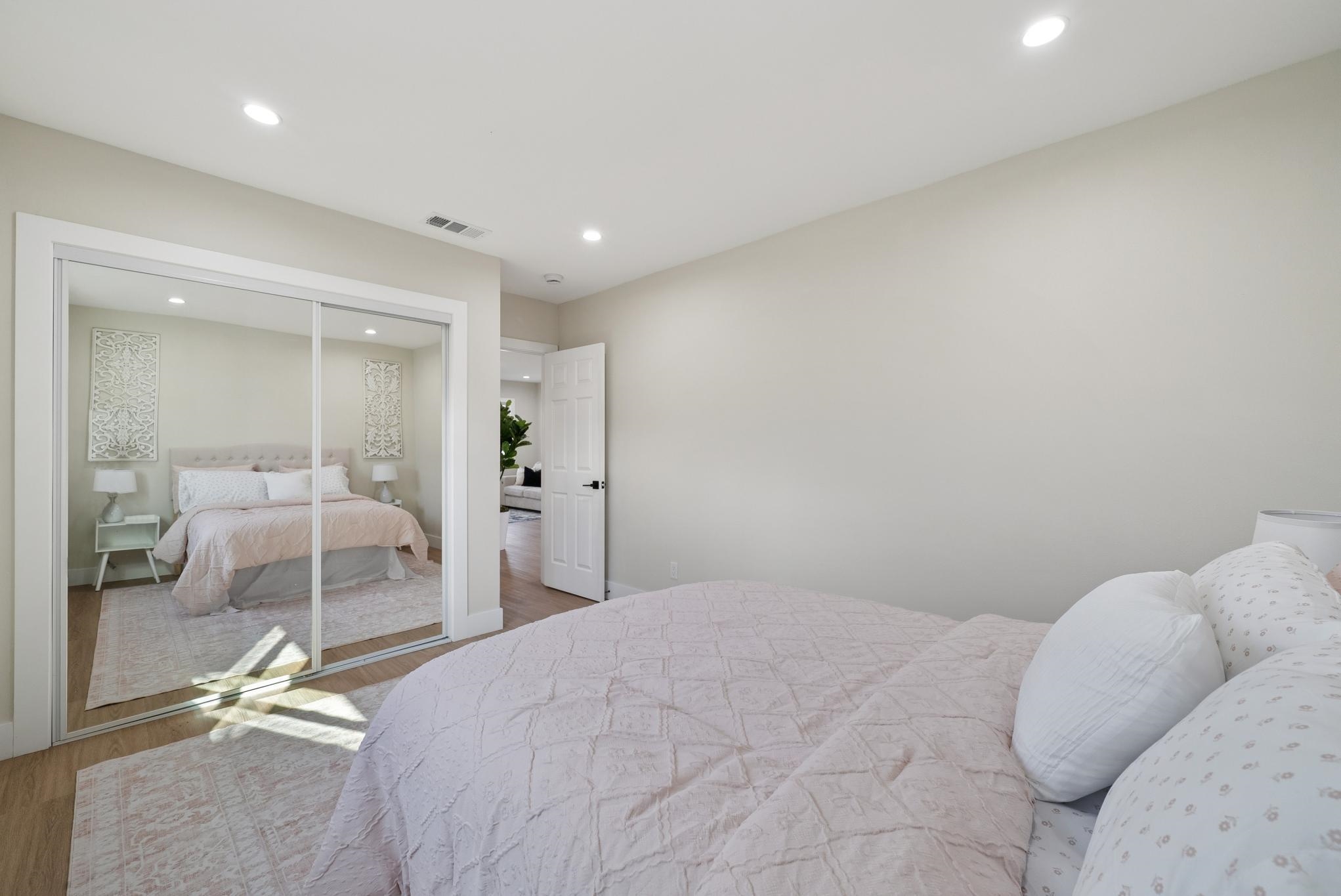 Detail Gallery Image 25 of 53 For 1612 94th Ave, Oakland,  CA 94603 - 3 Beds | 3 Baths