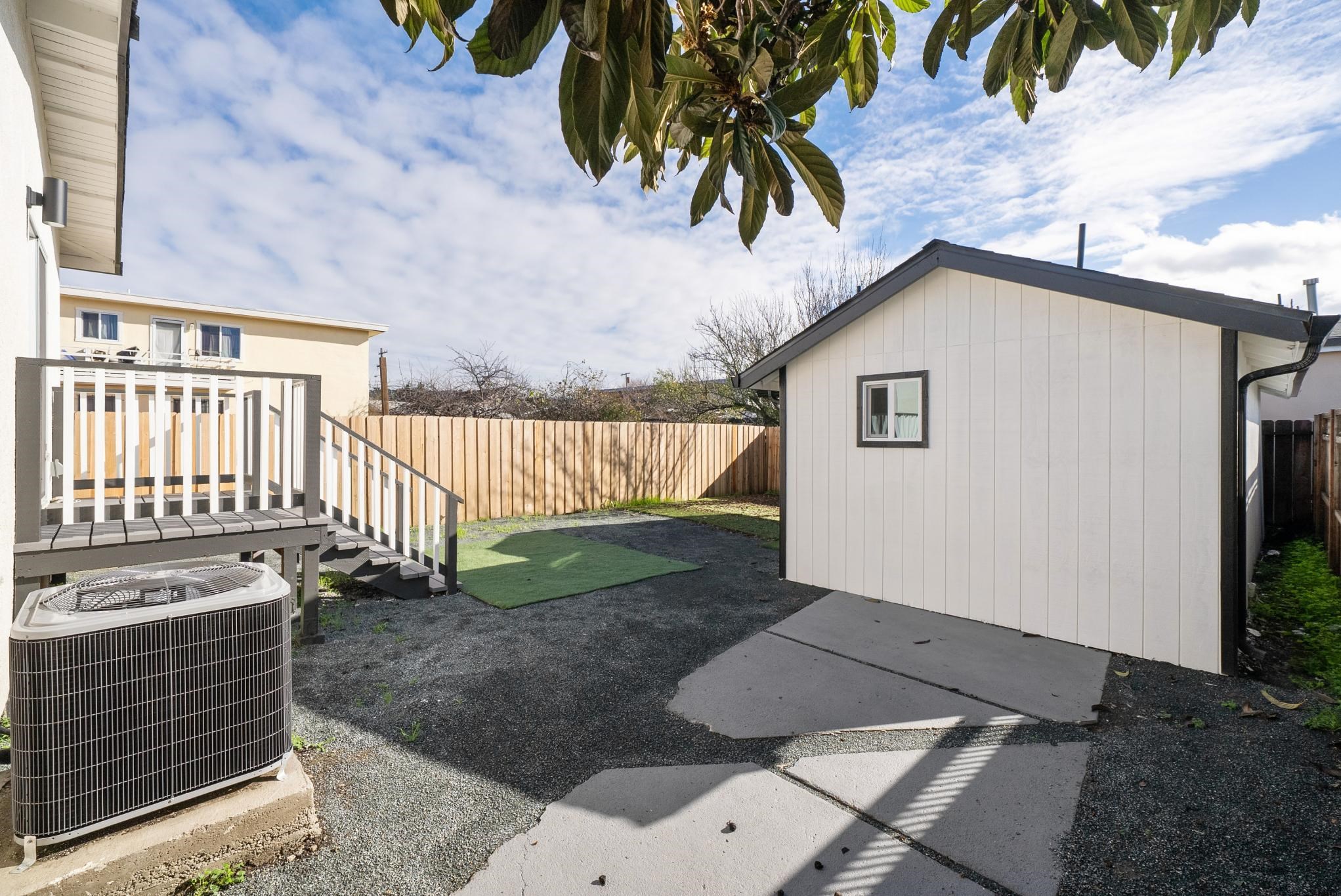 Detail Gallery Image 35 of 53 For 1612 94th Ave, Oakland,  CA 94603 - 3 Beds | 3 Baths