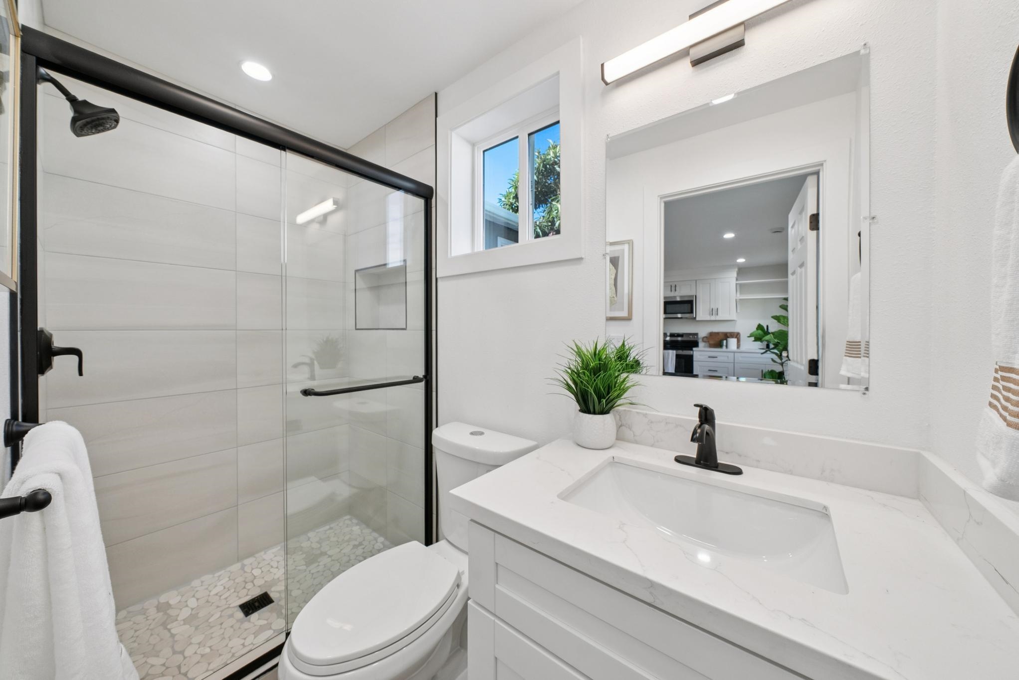 Detail Gallery Image 45 of 53 For 1612 94th Ave, Oakland,  CA 94603 - 3 Beds | 3 Baths