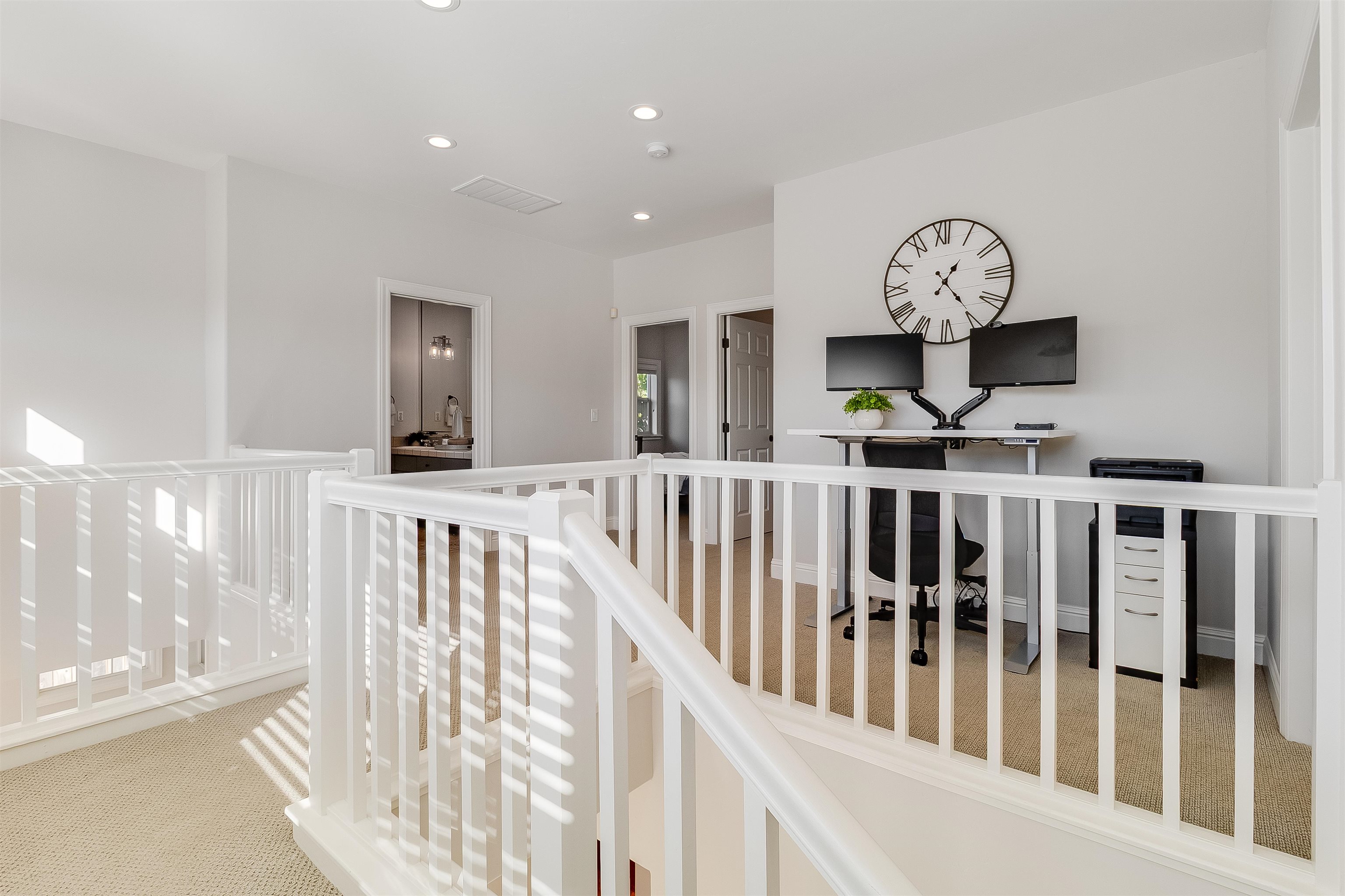 Detail Gallery Image 17 of 31 For 936 Mountain Blvd, Oakland,  CA 94611 - 3 Beds | 2/1 Baths