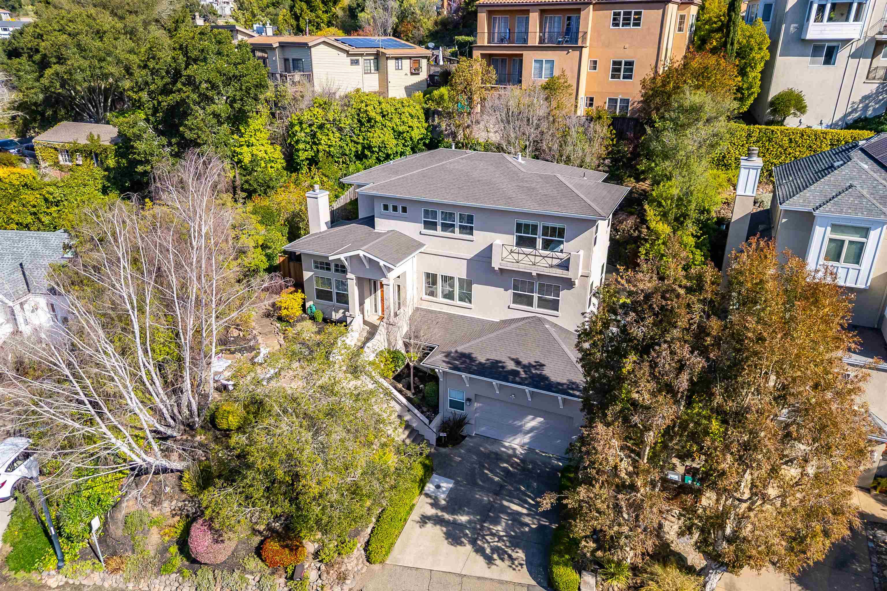 Detail Gallery Image 30 of 31 For 936 Mountain Blvd, Oakland,  CA 94611 - 3 Beds | 2/1 Baths