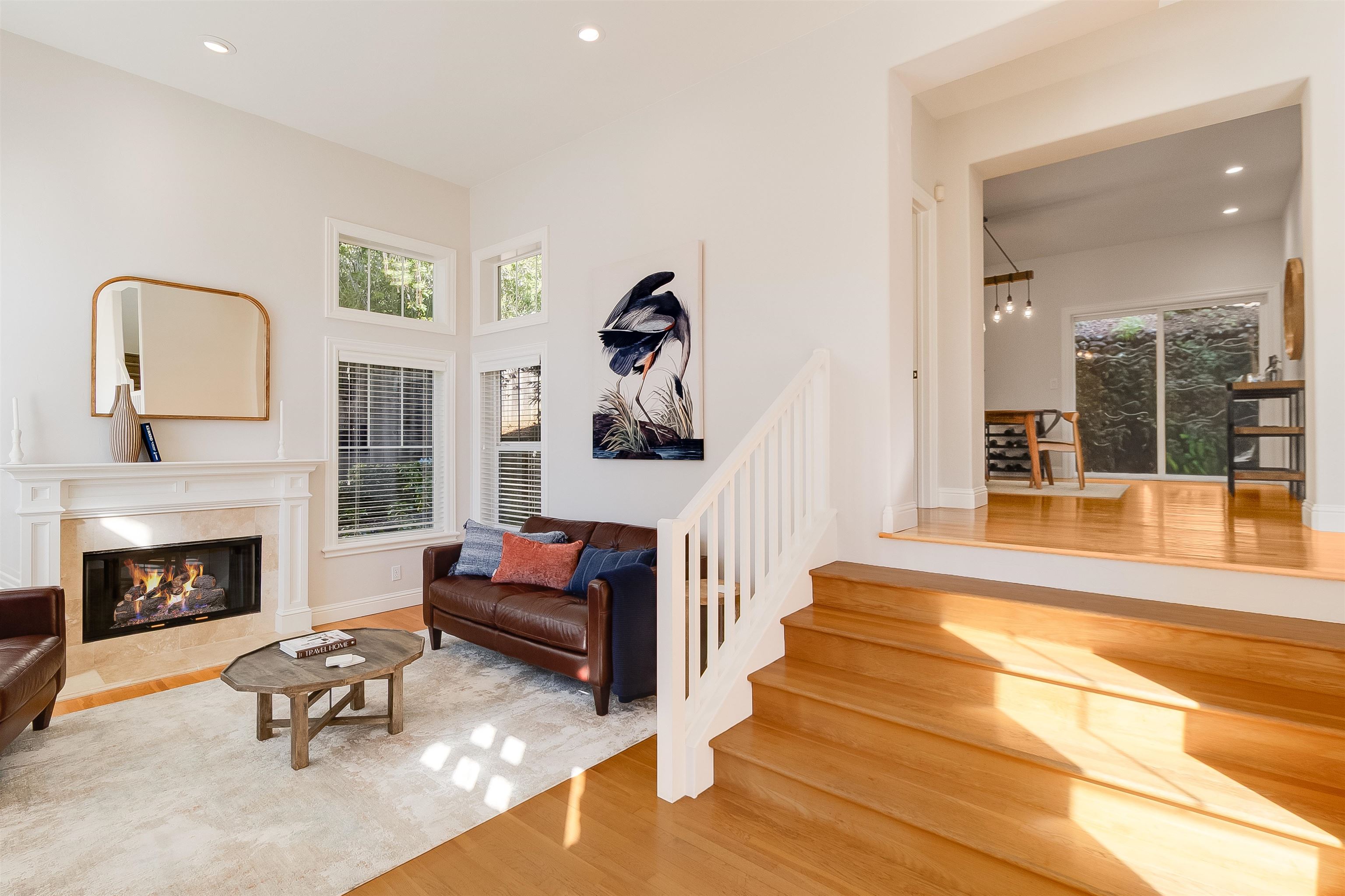 Detail Gallery Image 7 of 31 For 936 Mountain Blvd, Oakland,  CA 94611 - 3 Beds | 2/1 Baths