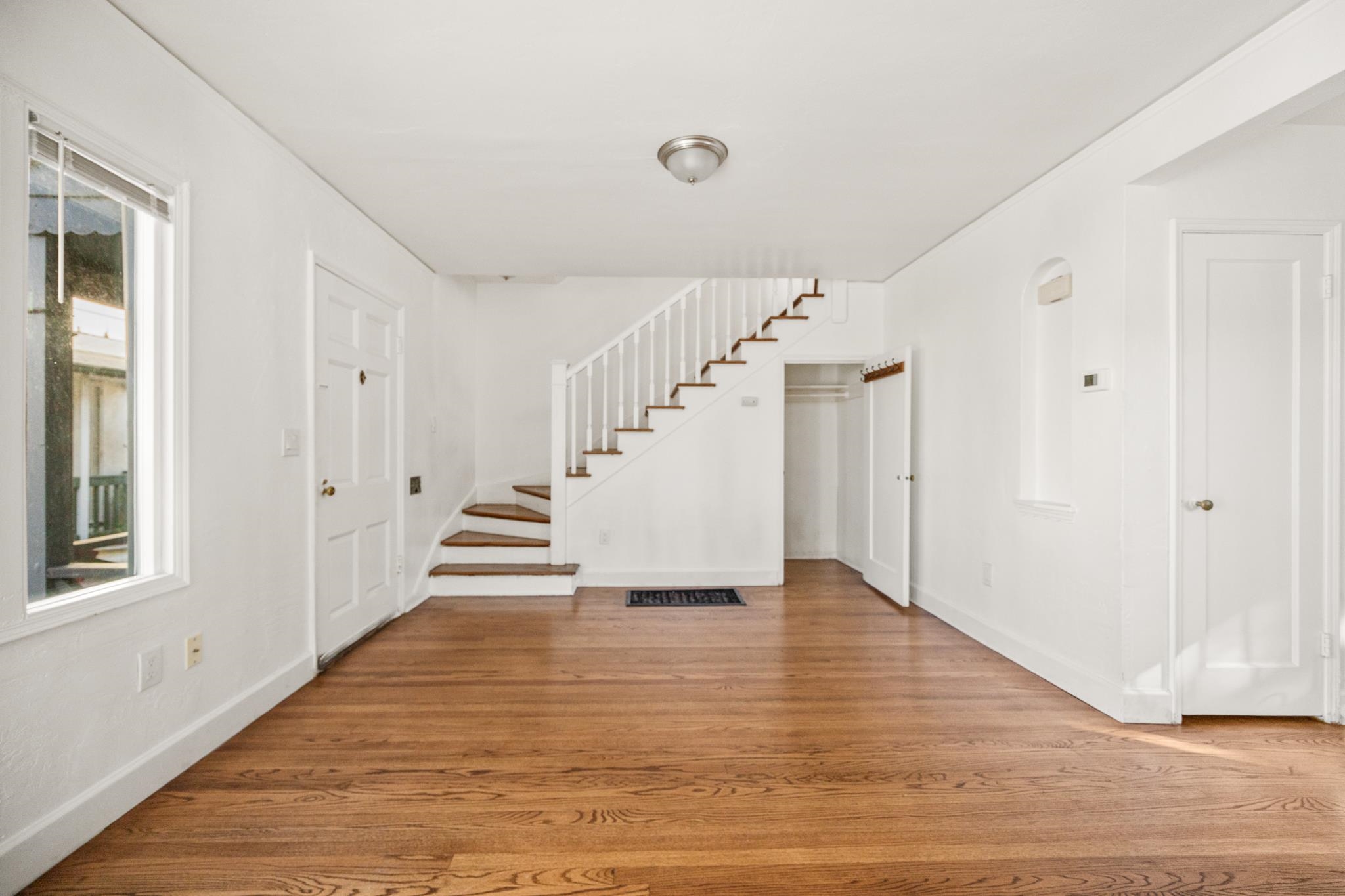 Detail Gallery Image 13 of 42 For 6320 Shattuck Ave, Oakland,  CA 94609 - – Beds | – Baths