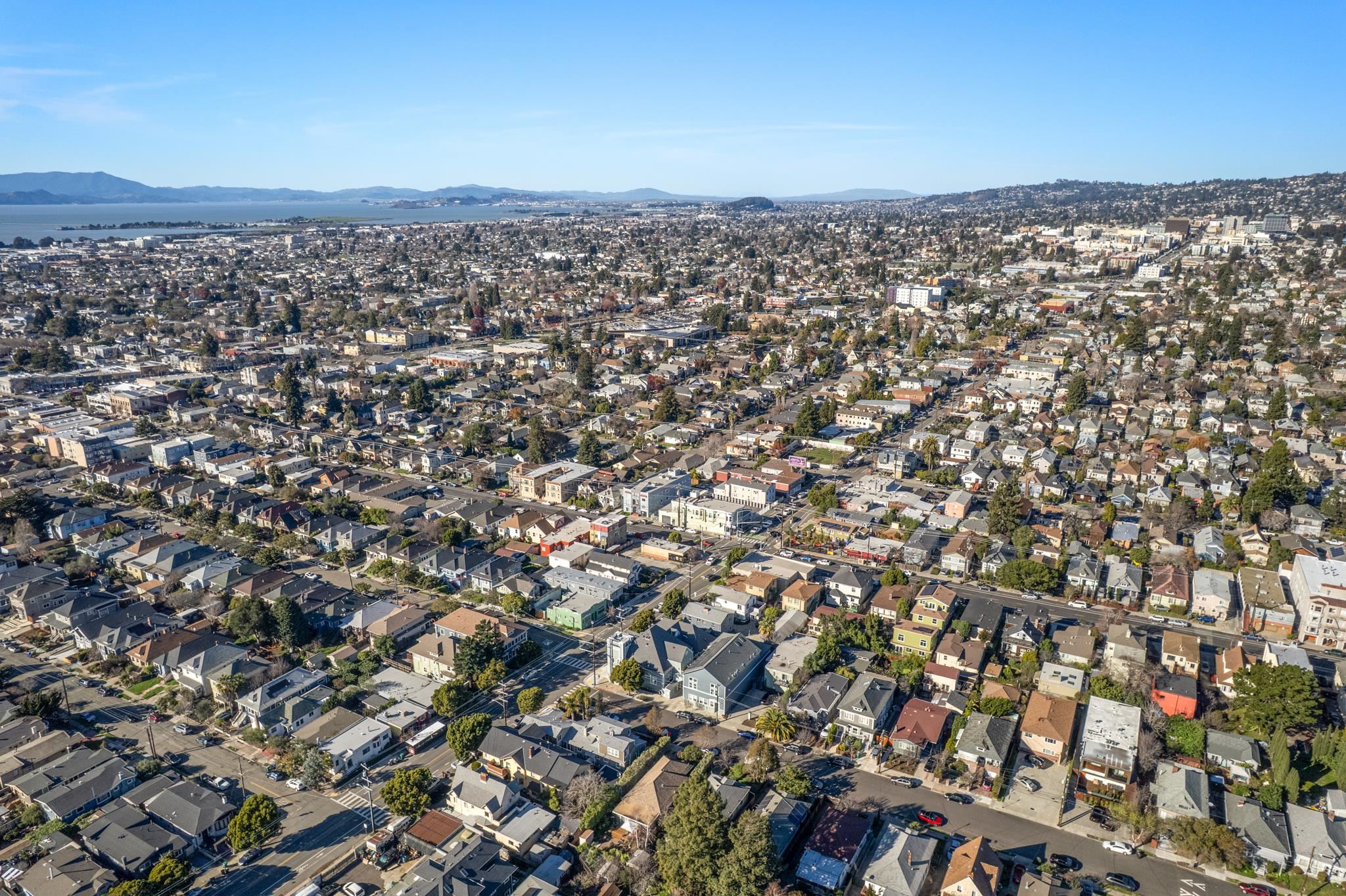 Detail Gallery Image 40 of 42 For 6320 Shattuck Ave, Oakland,  CA 94609 - – Beds | – Baths