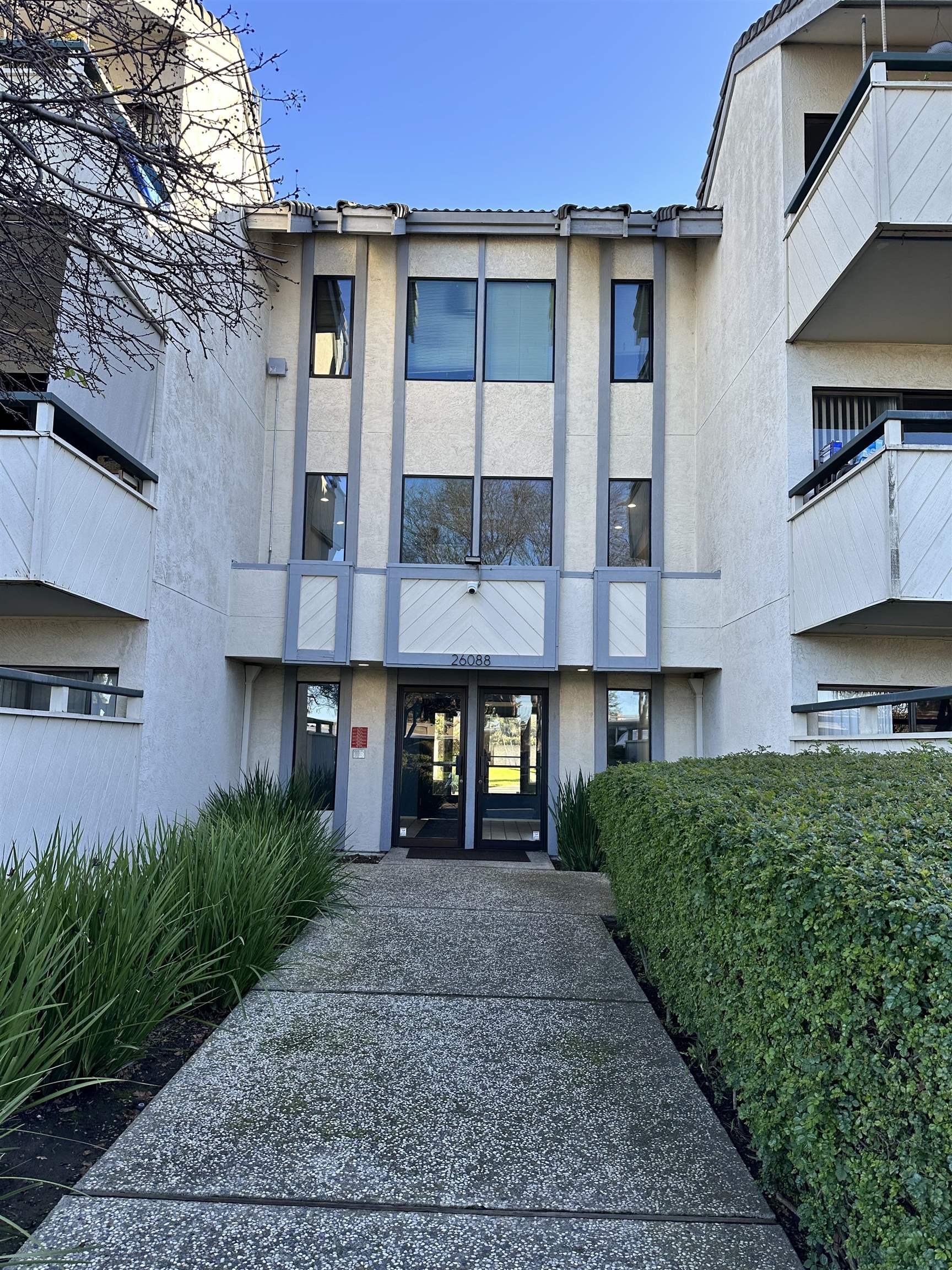 Photo #1: 41120486 Listing: Photo #1