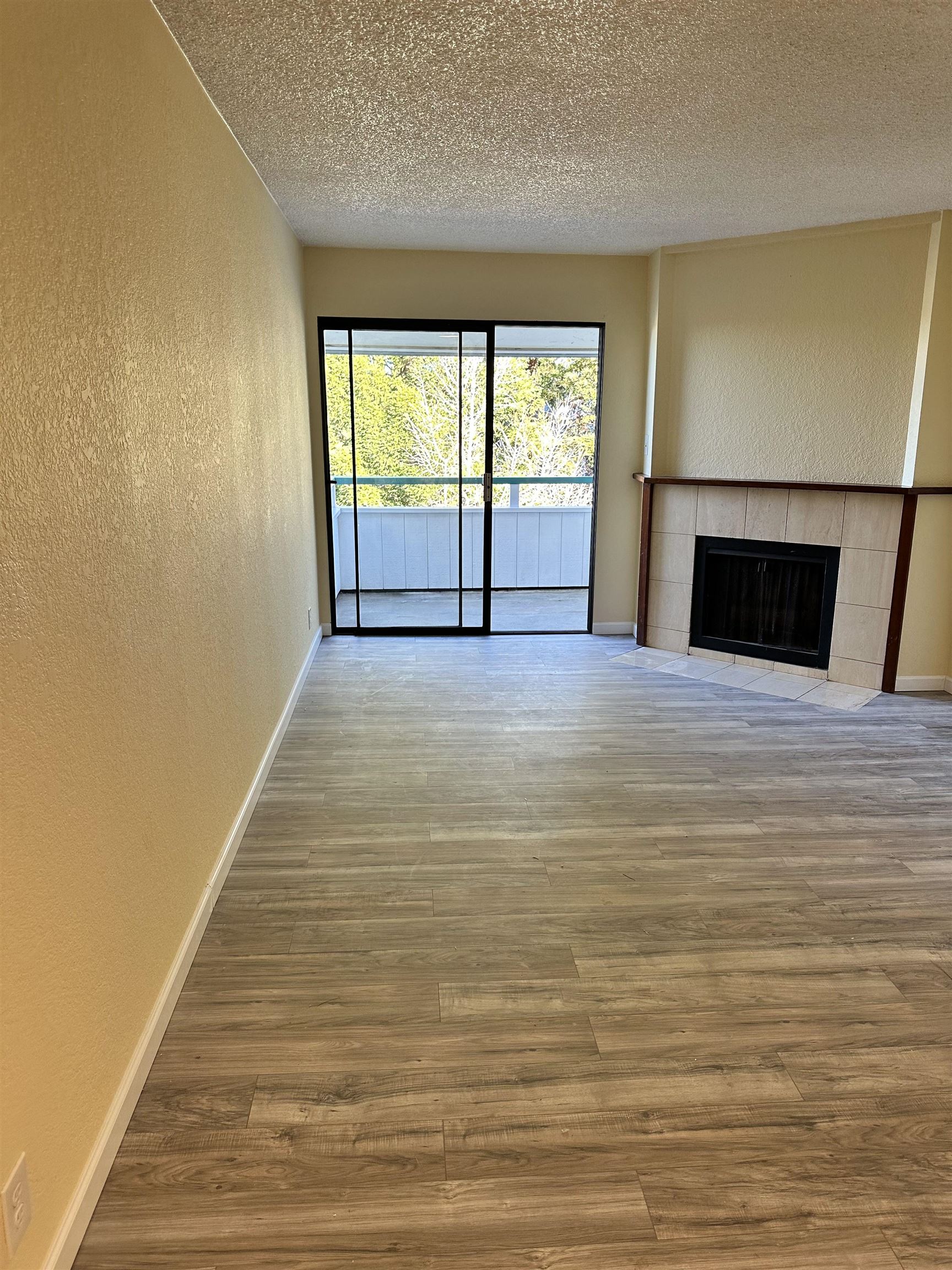 Detail Gallery Image 21 of 57 For 26088 Kay Ave #318,  Hayward,  CA 94545 - 1 Beds | 1 Baths