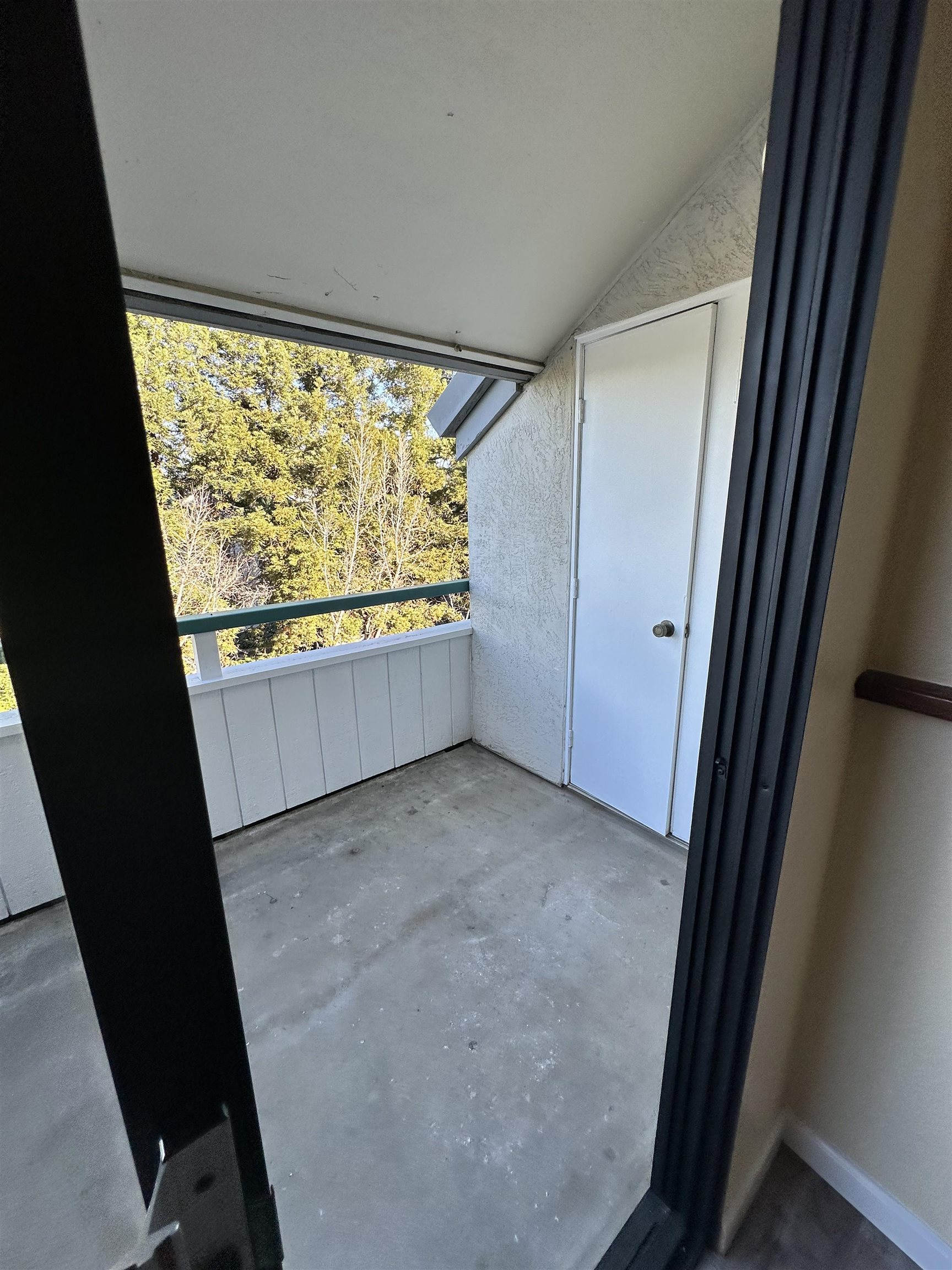 Detail Gallery Image 23 of 57 For 26088 Kay Ave #318,  Hayward,  CA 94545 - 1 Beds | 1 Baths