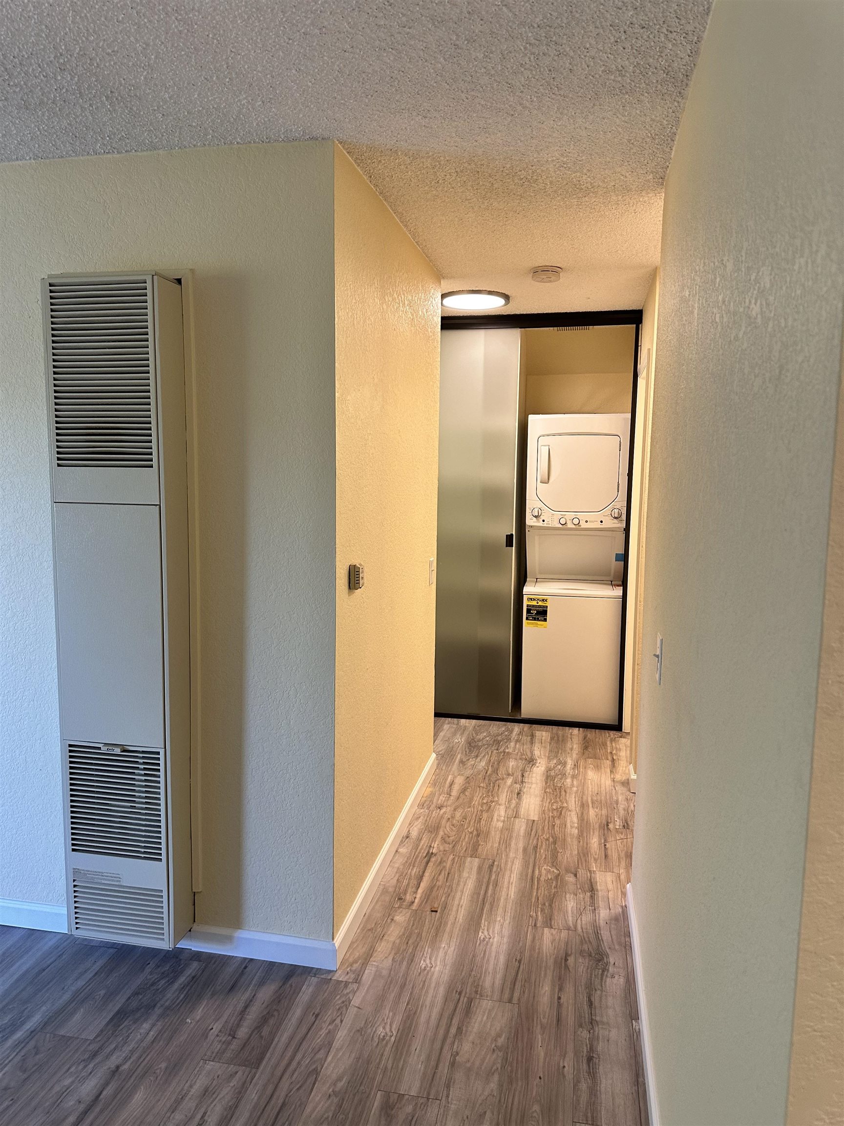 Detail Gallery Image 28 of 57 For 26088 Kay Ave #318,  Hayward,  CA 94545 - 1 Beds | 1 Baths