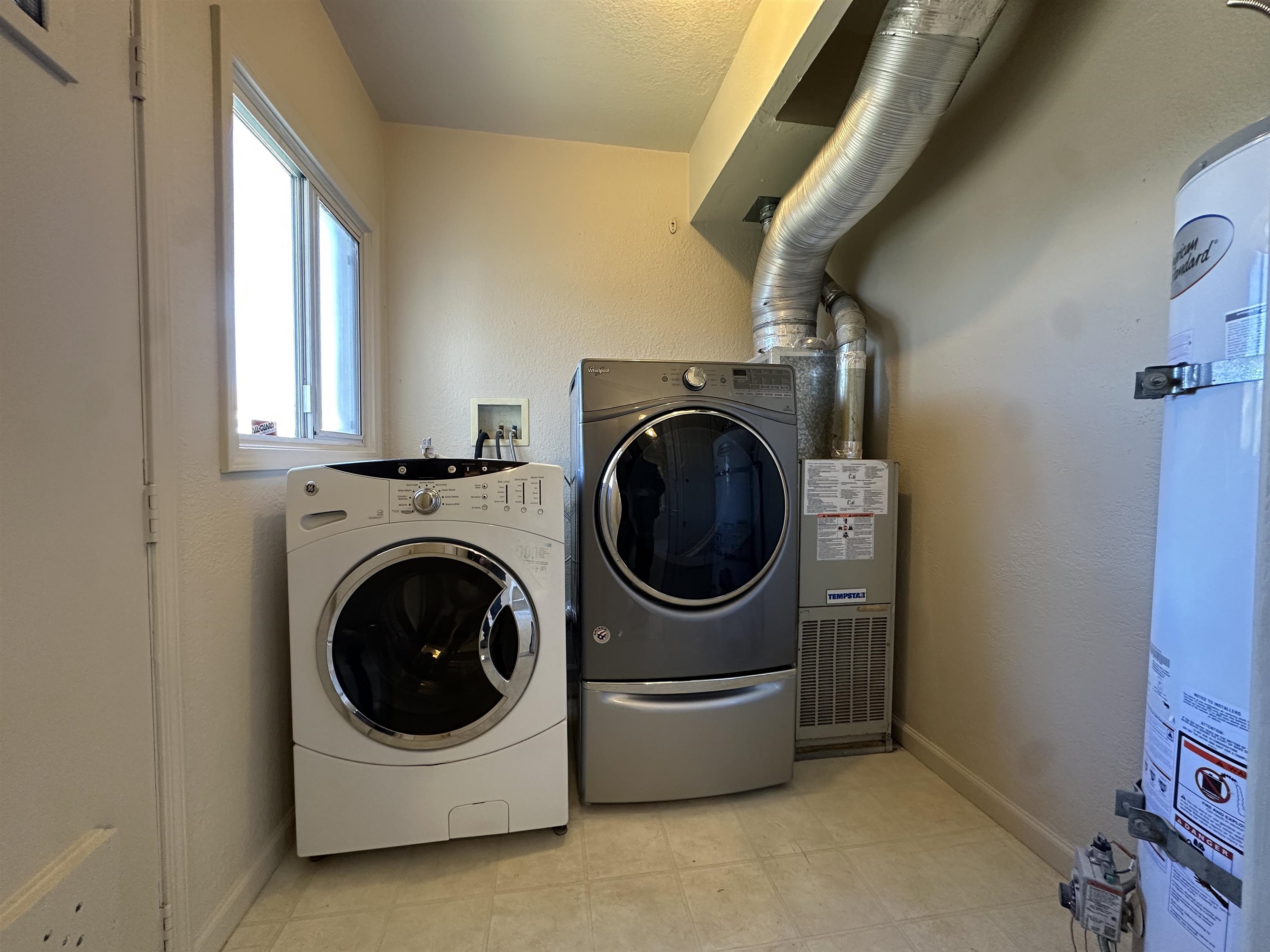 Detail Gallery Image 23 of 25 For 525 28th, Richmond,  CA 94804 - 2 Beds | 1 Baths