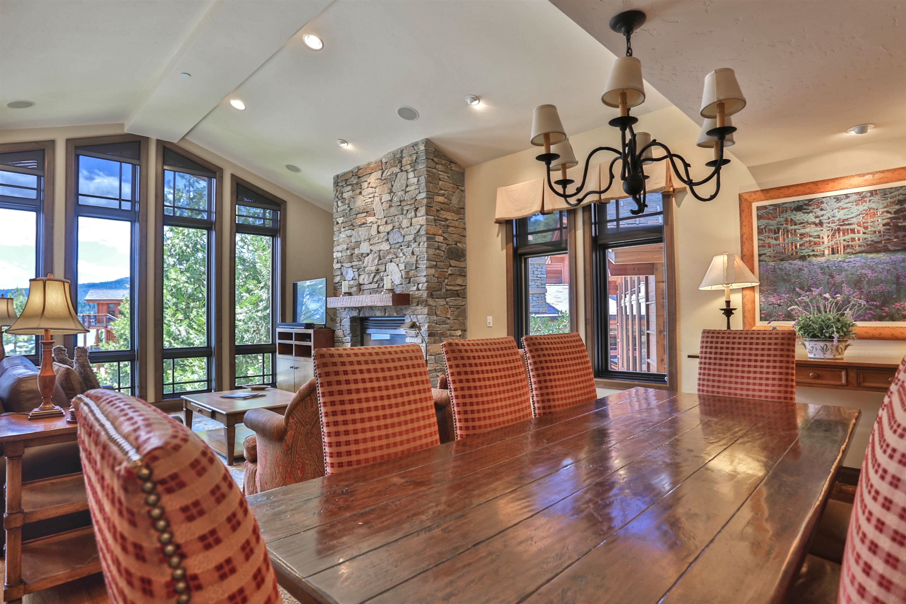 Detail Gallery Image 12 of 28 For 6750 N Lake Blvd, Tahoe Vista,  CA 96148 - 3 Beds | 3 Baths