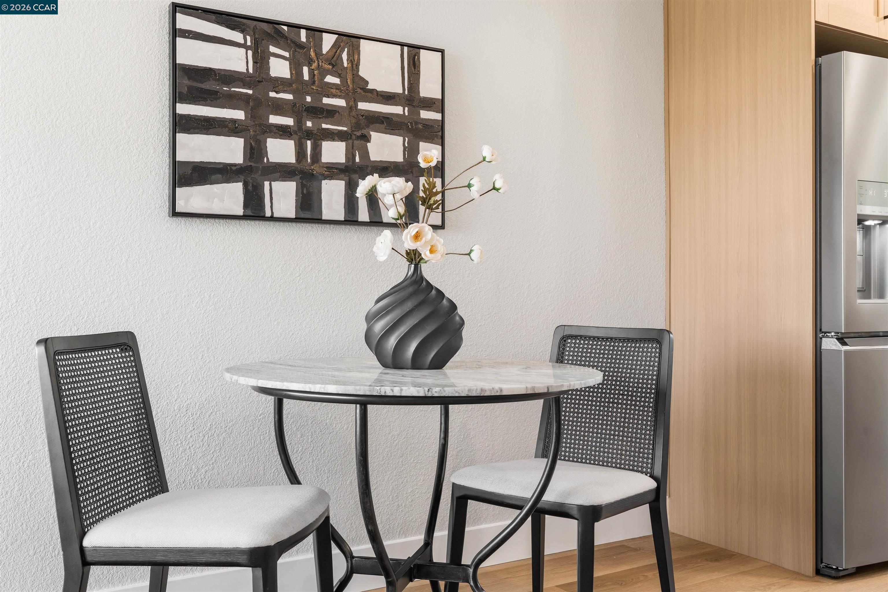 Detail Gallery Image 4 of 19 For 3102 Pine St, Martinez,  CA 94553 - 3 Beds | 2 Baths