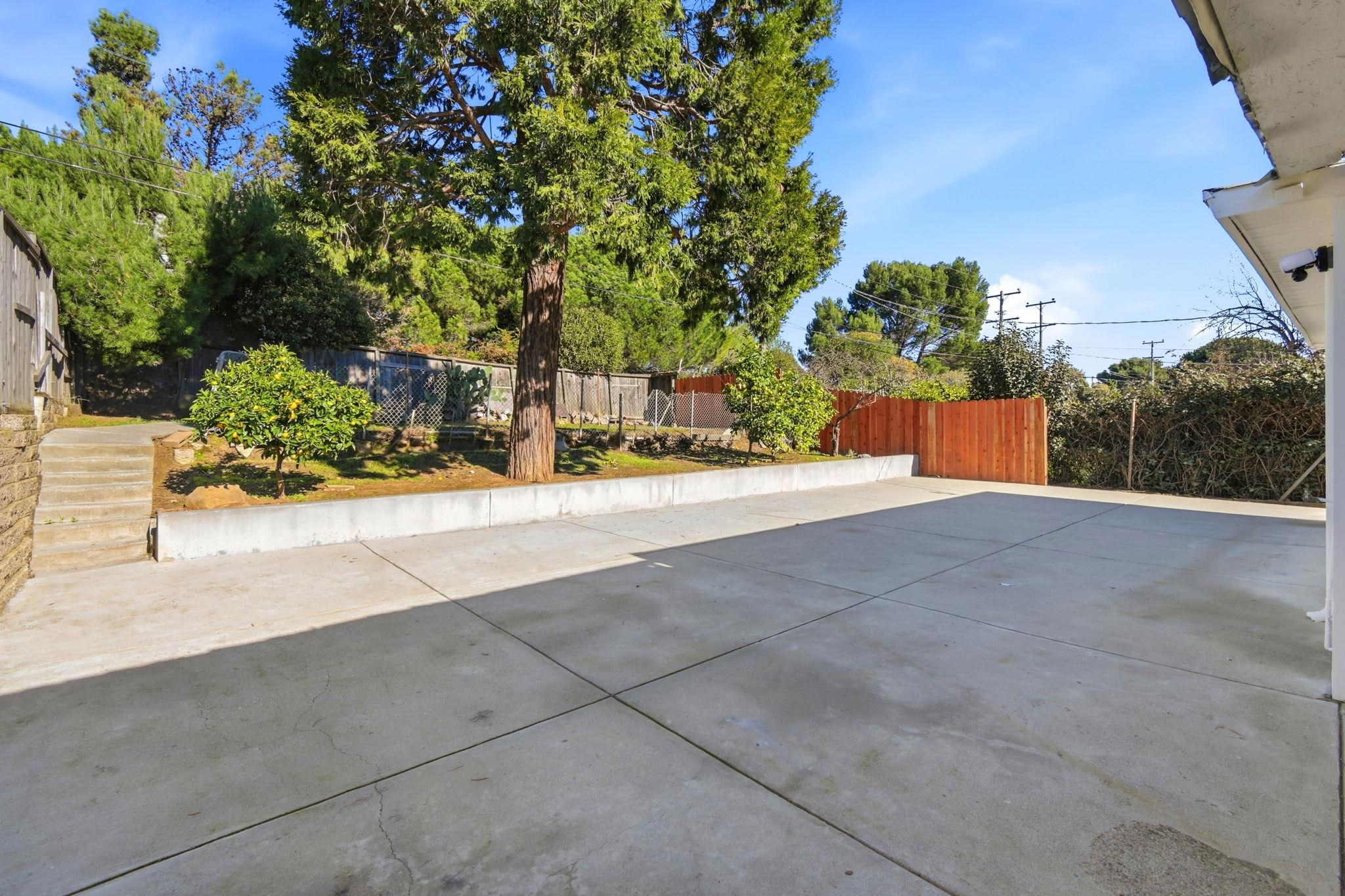 Detail Gallery Image 11 of 20 For 426 La Jolla St, Vallejo,  CA 94591 - 3 Beds | 1 Baths