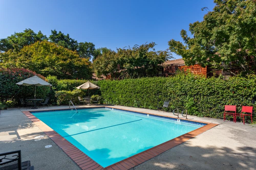 Detail Gallery Image 17 of 17 For 1455 Latour Ln #43,  Concord,  CA 94521 - 2 Beds | 1 Baths