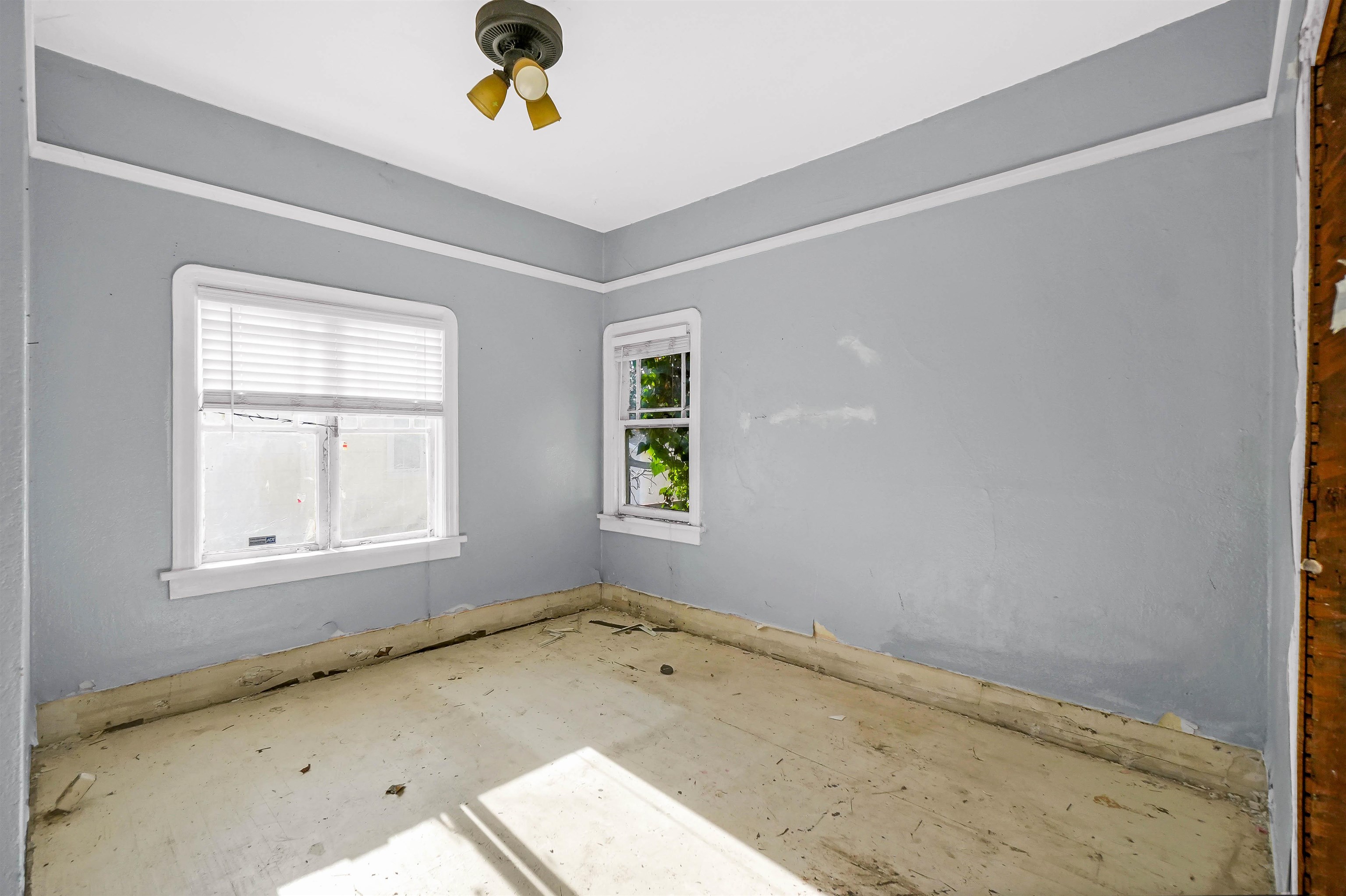 Detail Gallery Image 22 of 60 For 2054 Bonifacio, Concord,  CA 94520 - 5 Beds | 2 Baths