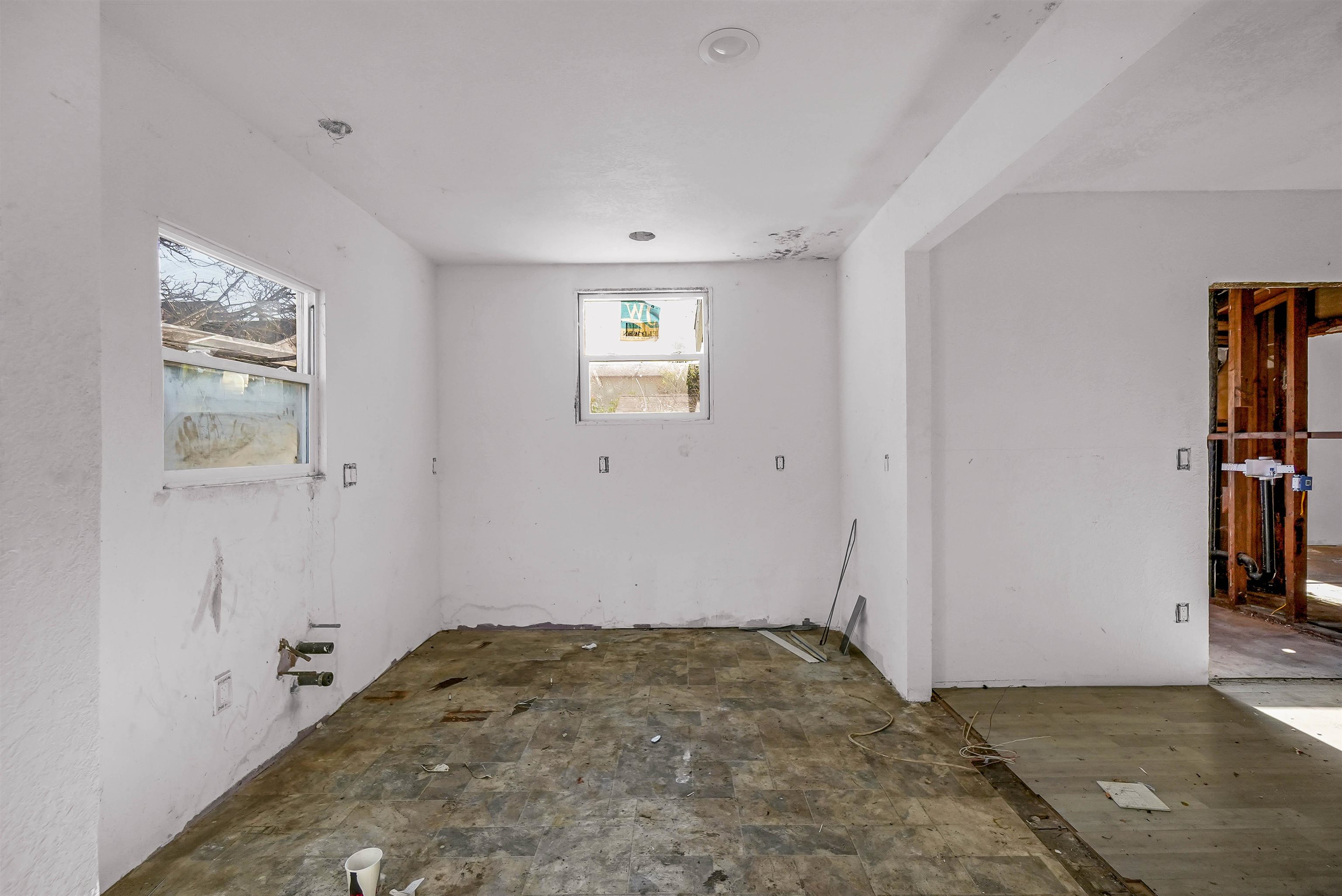 Detail Gallery Image 43 of 60 For 2054 Bonifacio, Concord,  CA 94520 - 5 Beds | 2 Baths