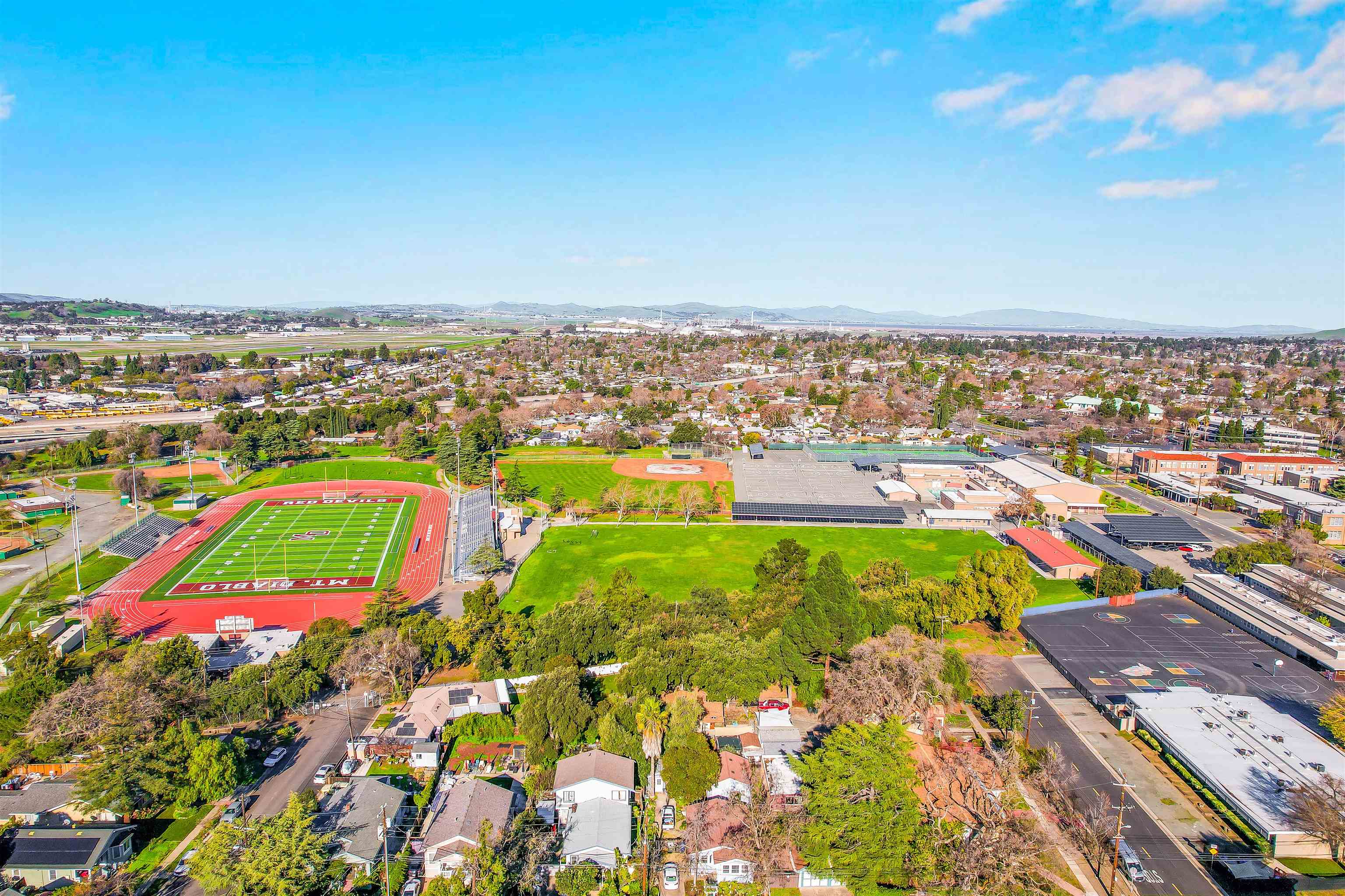 Detail Gallery Image 59 of 60 For 2054 Bonifacio, Concord,  CA 94520 - 5 Beds | 2 Baths