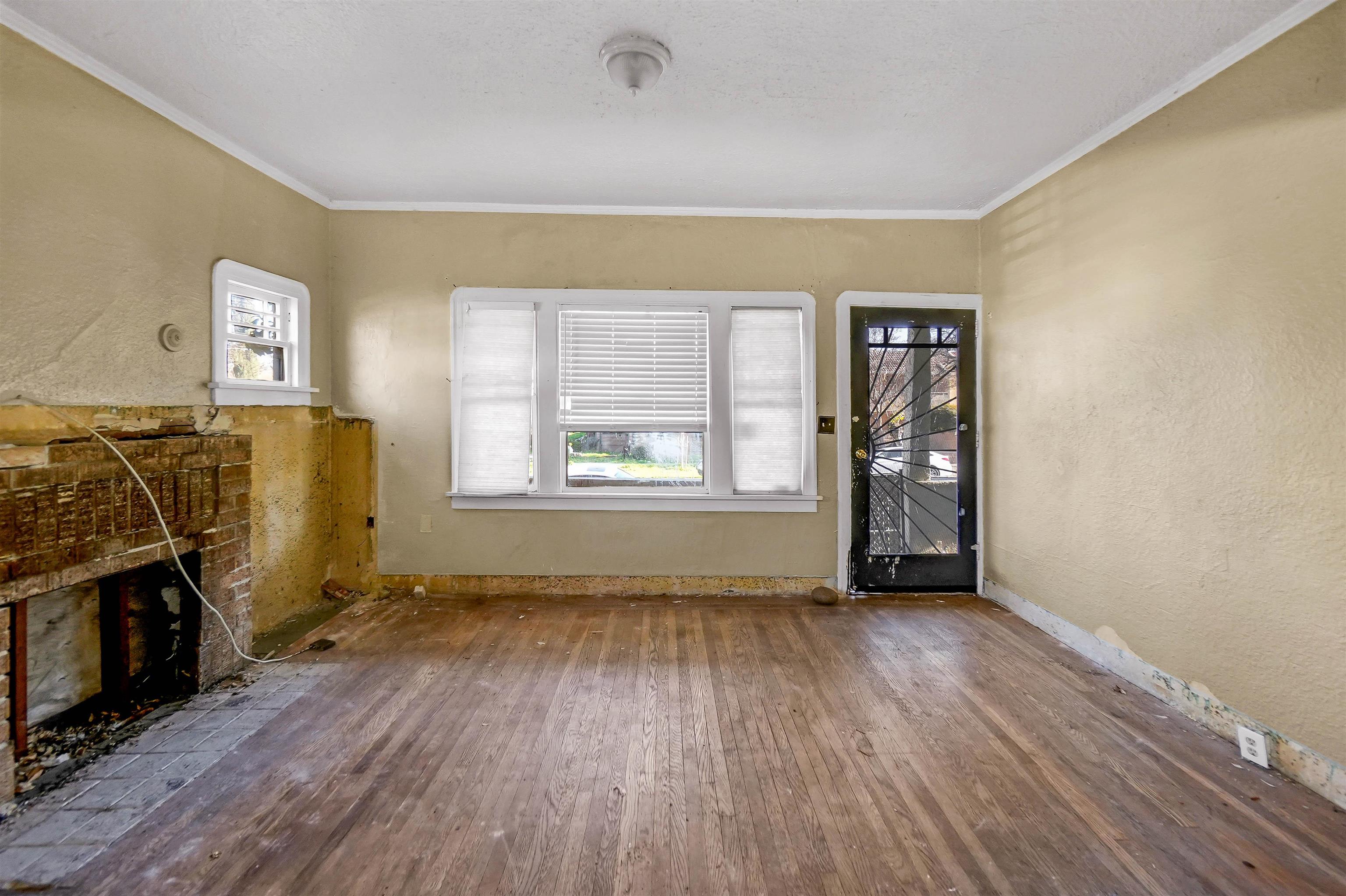 Detail Gallery Image 9 of 60 For 2054 Bonifacio, Concord,  CA 94520 - 5 Beds | 2 Baths