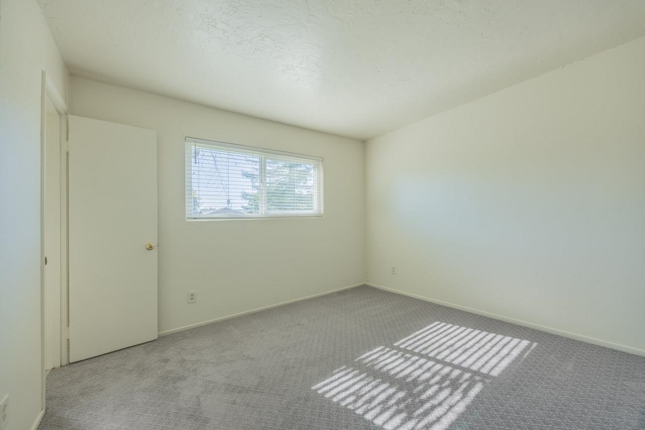 Detail Gallery Image 14 of 18 For 1815 Woodacre Way, Roseville,  CA 95661 - 3 Beds | 2 Baths