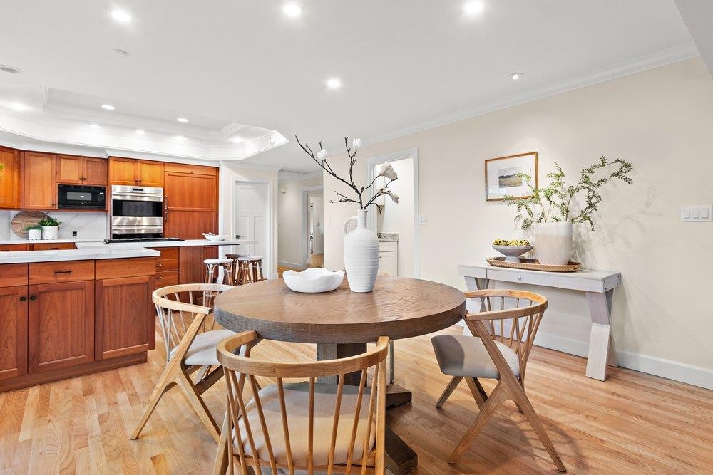 Detail Gallery Image 14 of 51 For 2 Willow Springs Lane, Moraga,  CA 94556-2102 - 4 Beds | 2/1 Baths