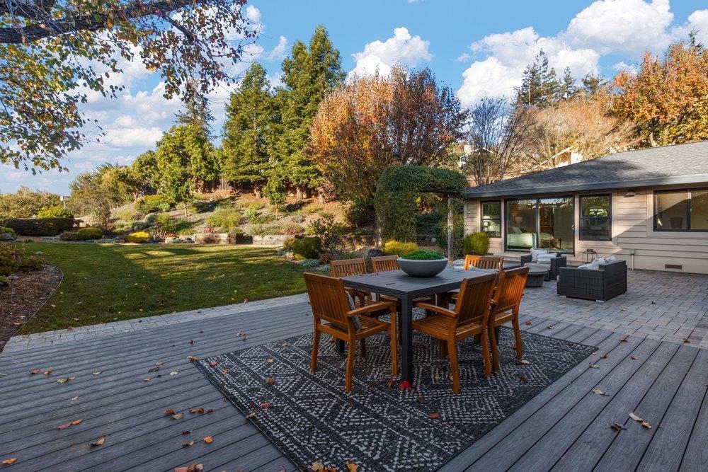 Detail Gallery Image 35 of 51 For 2 Willow Springs Lane, Moraga,  CA 94556-2102 - 4 Beds | 2/1 Baths