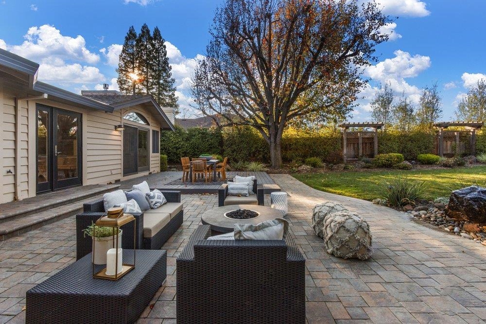 Detail Gallery Image 38 of 51 For 2 Willow Springs Lane, Moraga,  CA 94556-2102 - 4 Beds | 2/1 Baths