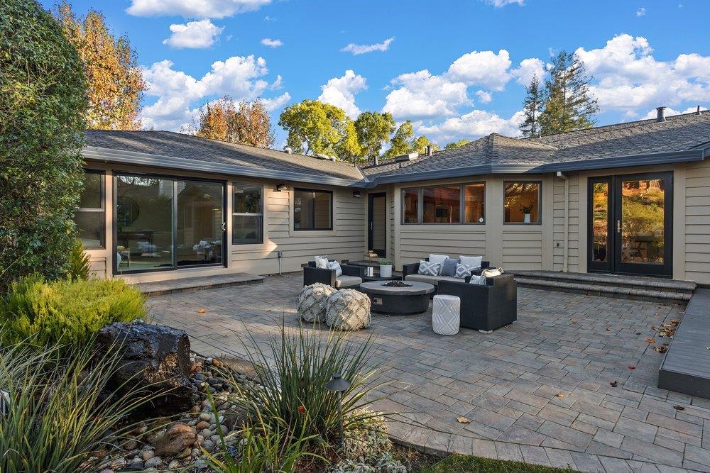 Detail Gallery Image 47 of 51 For 2 Willow Springs Lane, Moraga,  CA 94556-2102 - 4 Beds | 2/1 Baths