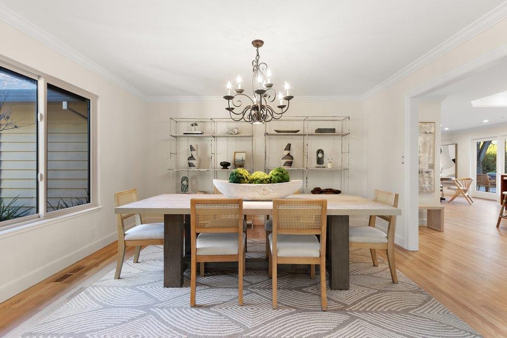 Detail Gallery Image 8 of 51 For 2 Willow Springs Lane, Moraga,  CA 94556-2102 - 4 Beds | 2/1 Baths