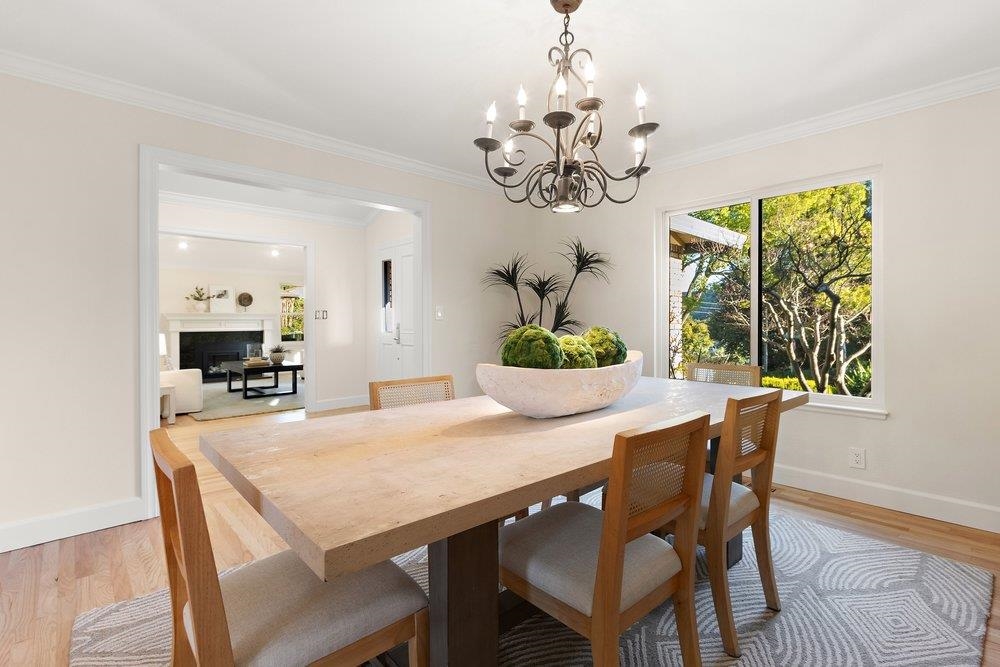 Detail Gallery Image 9 of 51 For 2 Willow Springs Lane, Moraga,  CA 94556-2102 - 4 Beds | 2/1 Baths