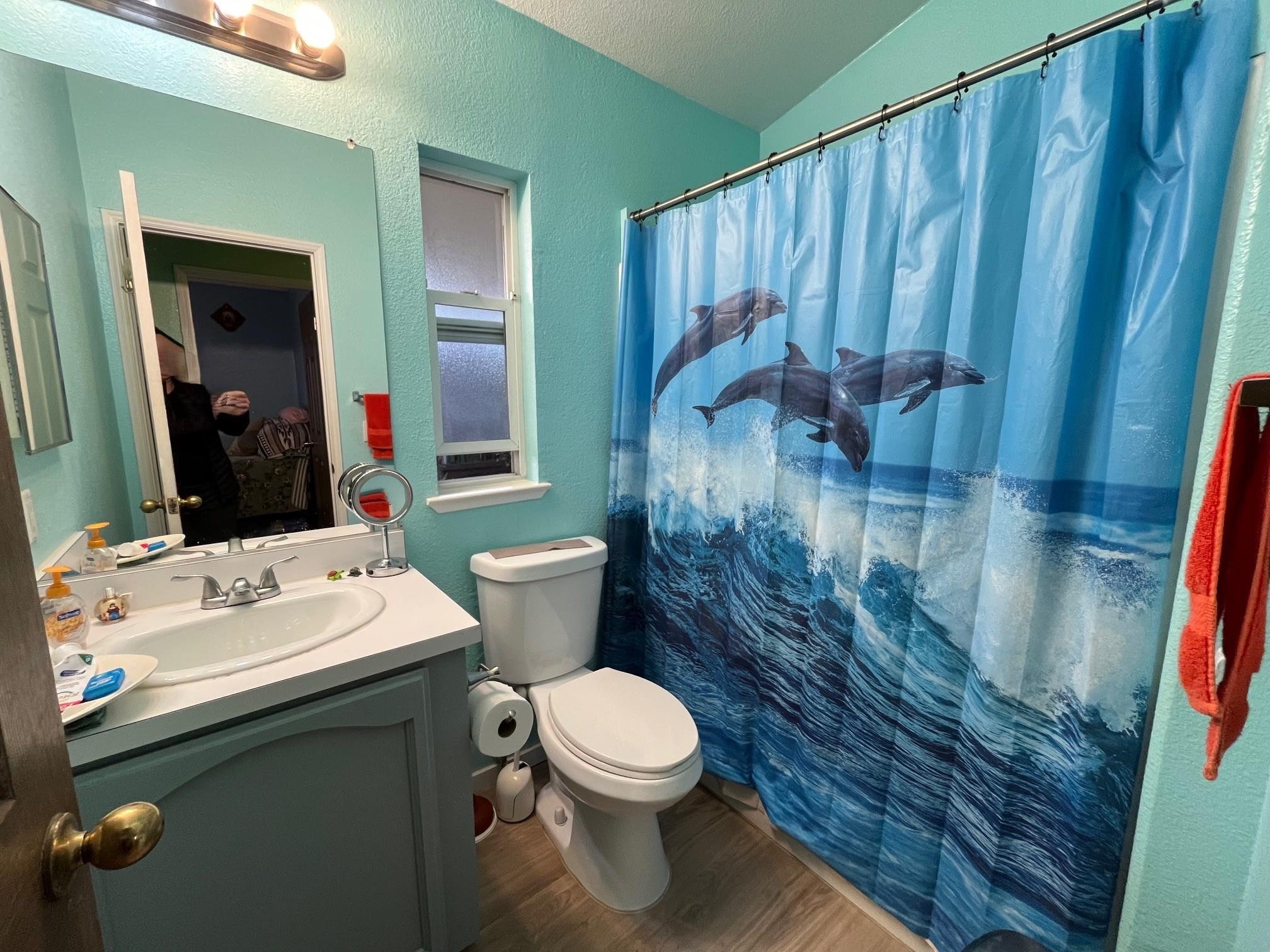 Detail Gallery Image 6 of 13 For 1476 Zamora Ct, Hayward,  CA 94544 - 3 Beds | 2 Baths